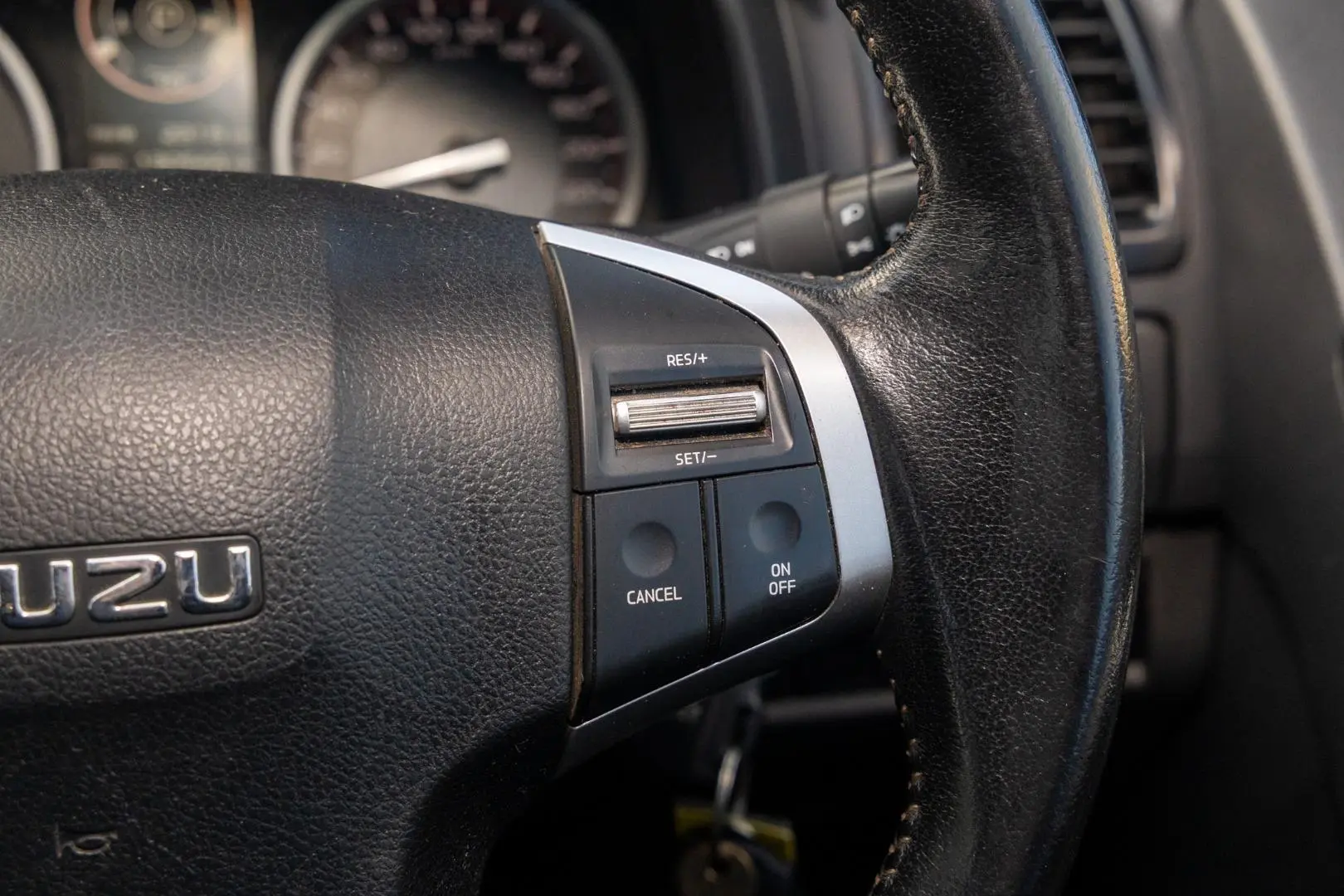 2019 Isuzu D-MAX Gallery Image 12