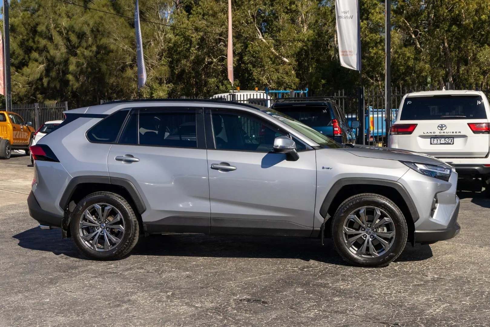 2025 Toyota RAV4 Gallery Image 3