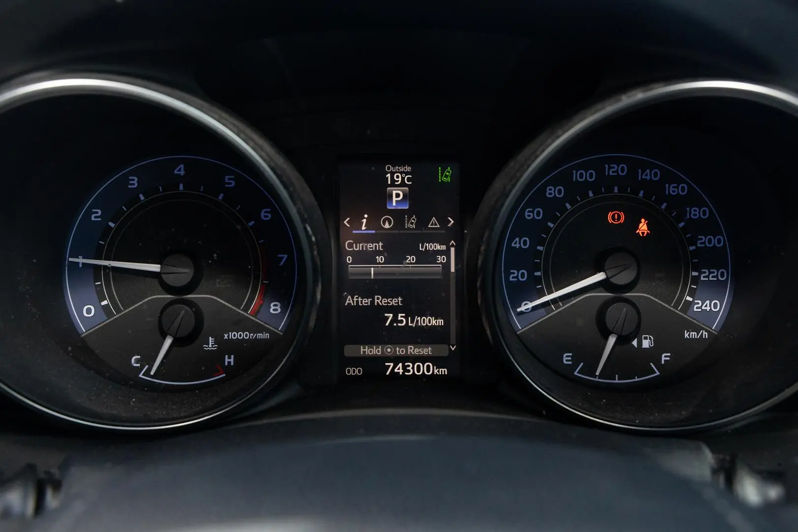 2017 Toyota Corolla Gallery Image 13