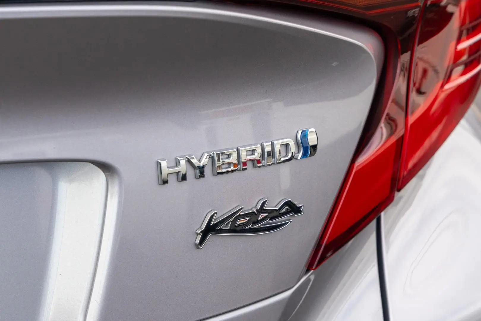 2022 Toyota C-HR Gallery Image 21