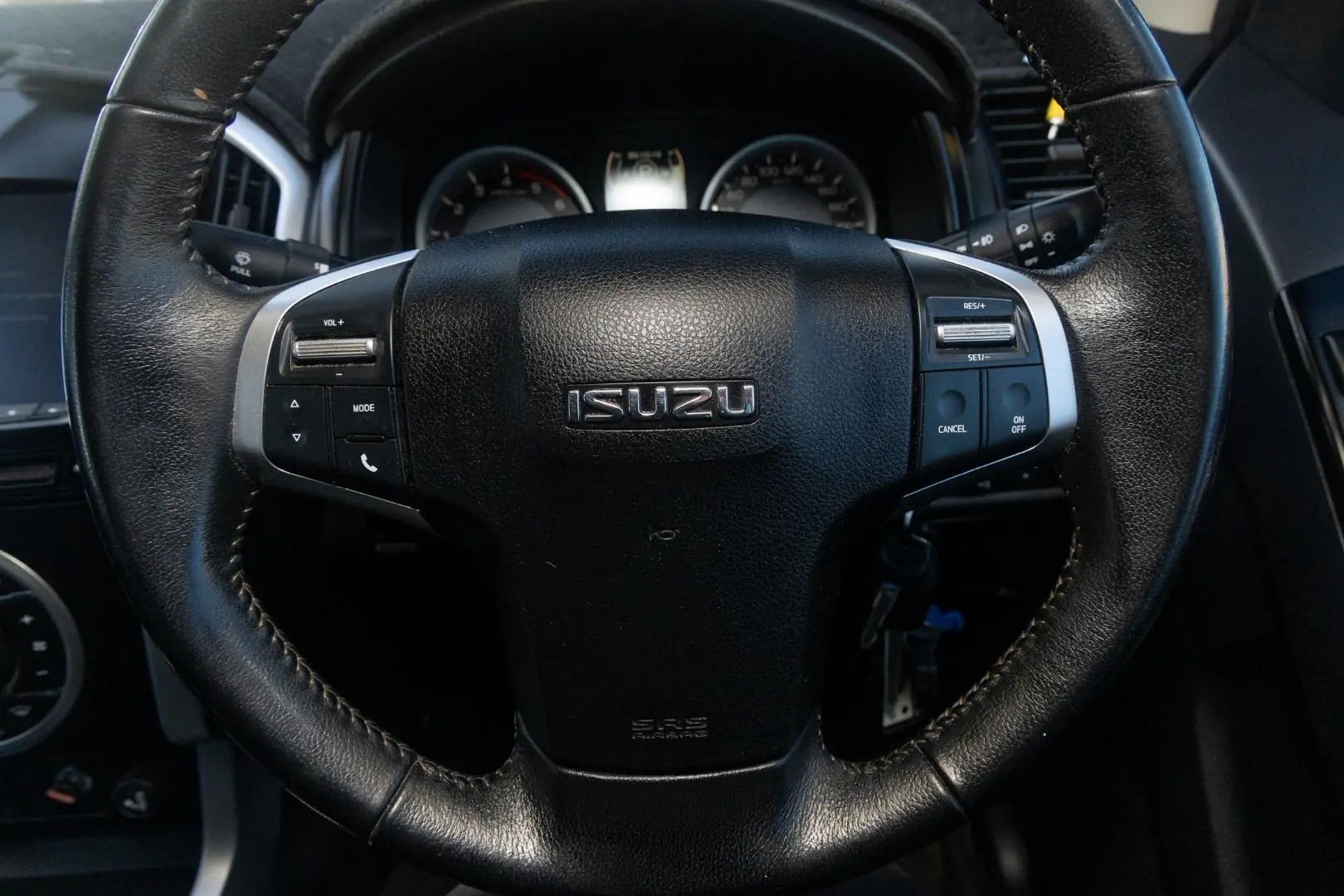 2018 Isuzu D-MAX Gallery Image 10