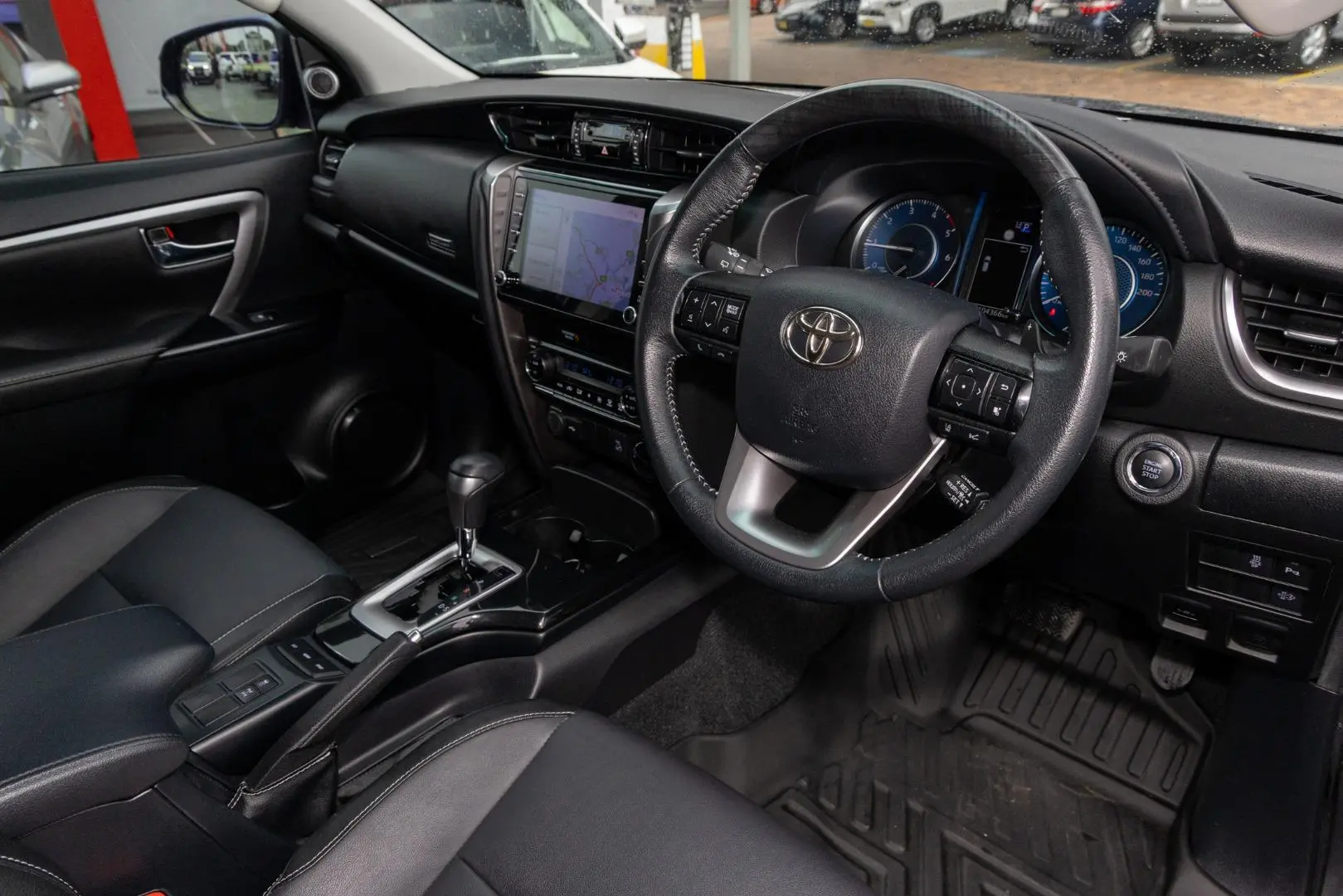 2023 Toyota Fortuner Gallery Image 7