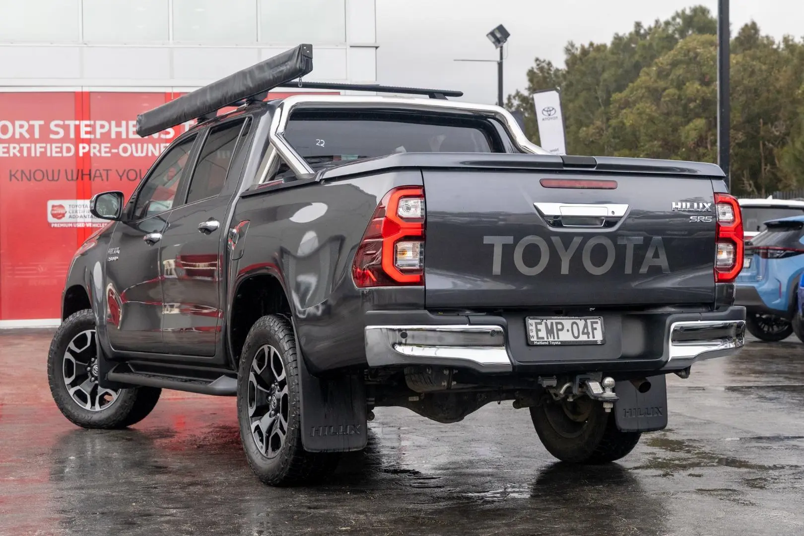 2020 Toyota Hilux Gallery Image 2