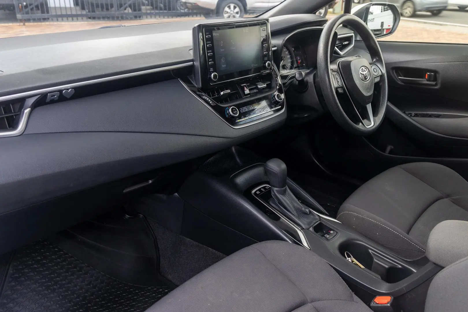 2021 Toyota Corolla Gallery Image 8