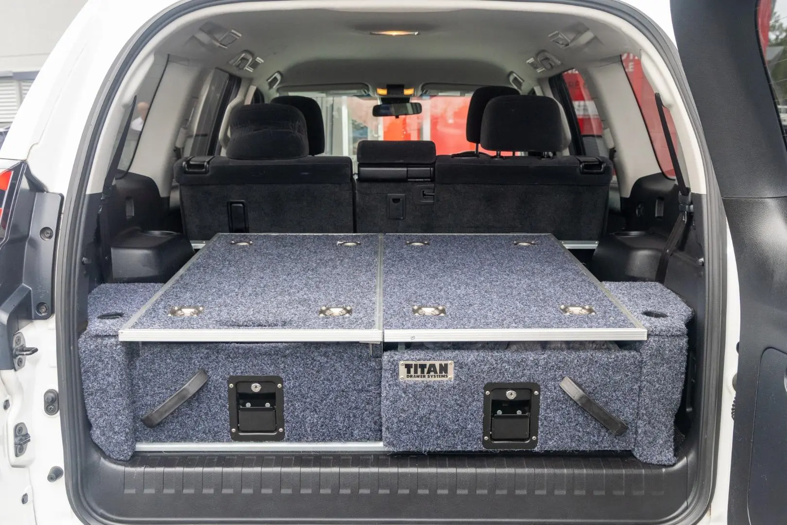 2018 Toyota Landcruiser Prado Gallery Image 18