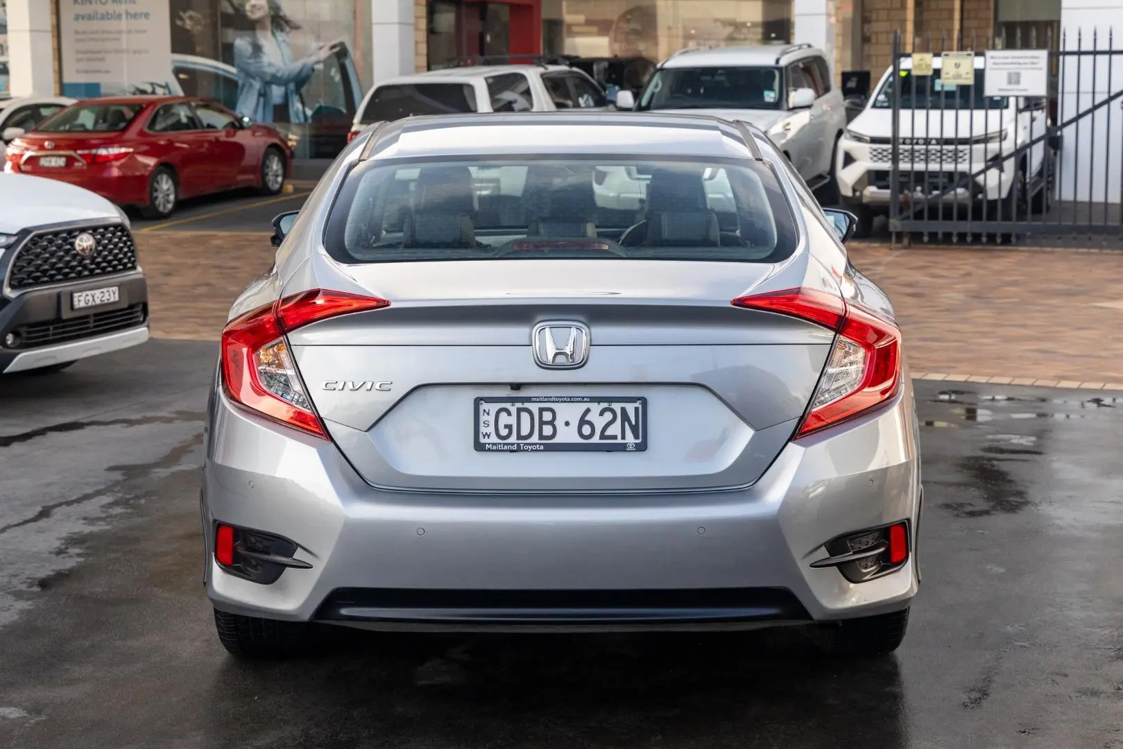 2018 Honda Civic Gallery Image 5