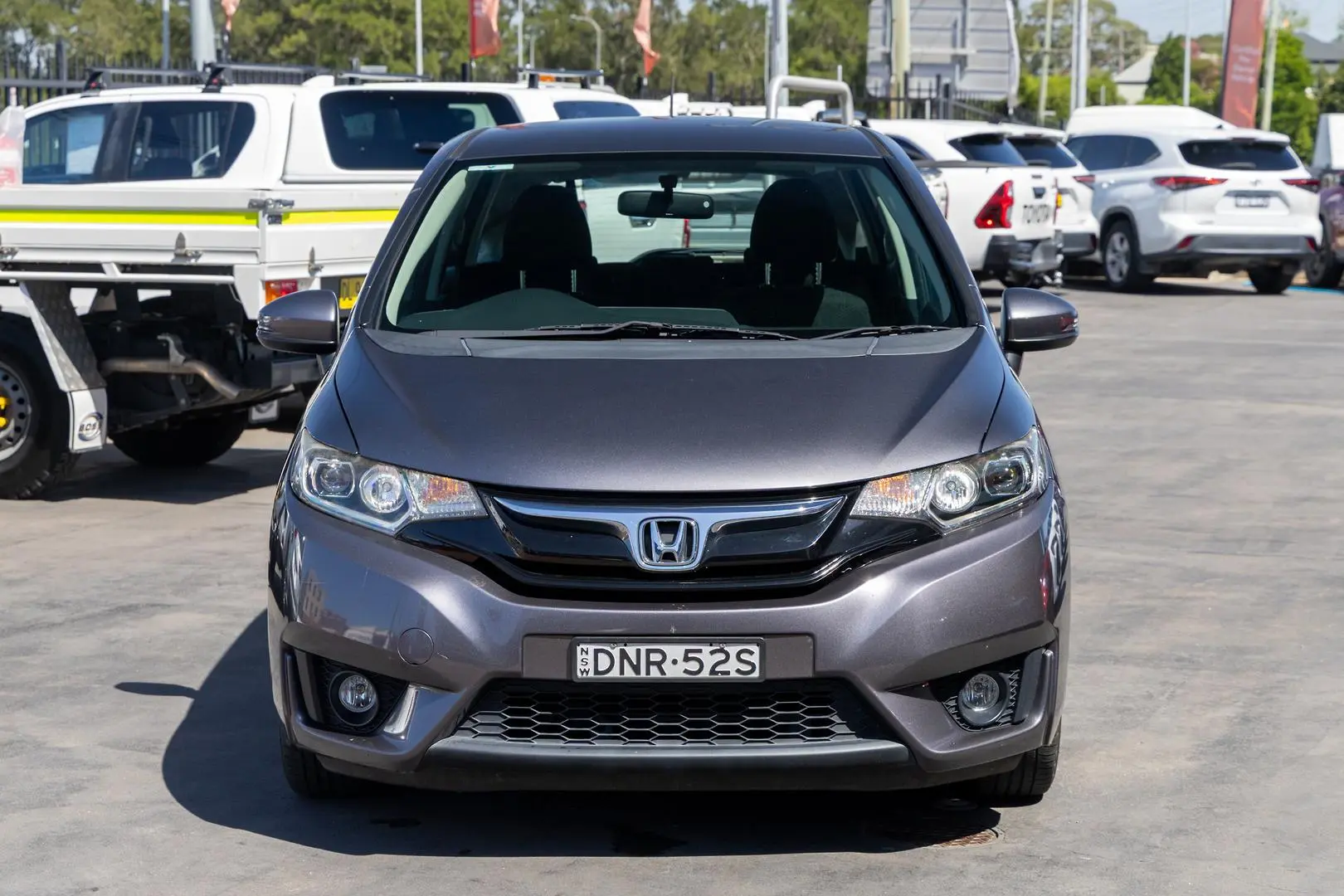 2017 Honda Jazz Gallery Image 4