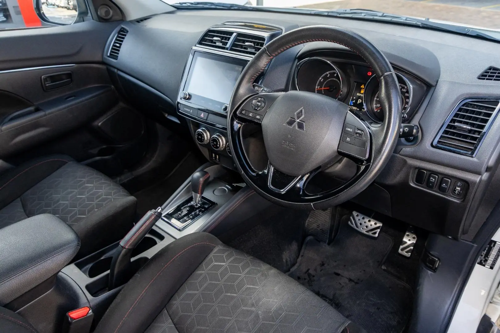 2020 Mitsubishi ASX Gallery Image 7