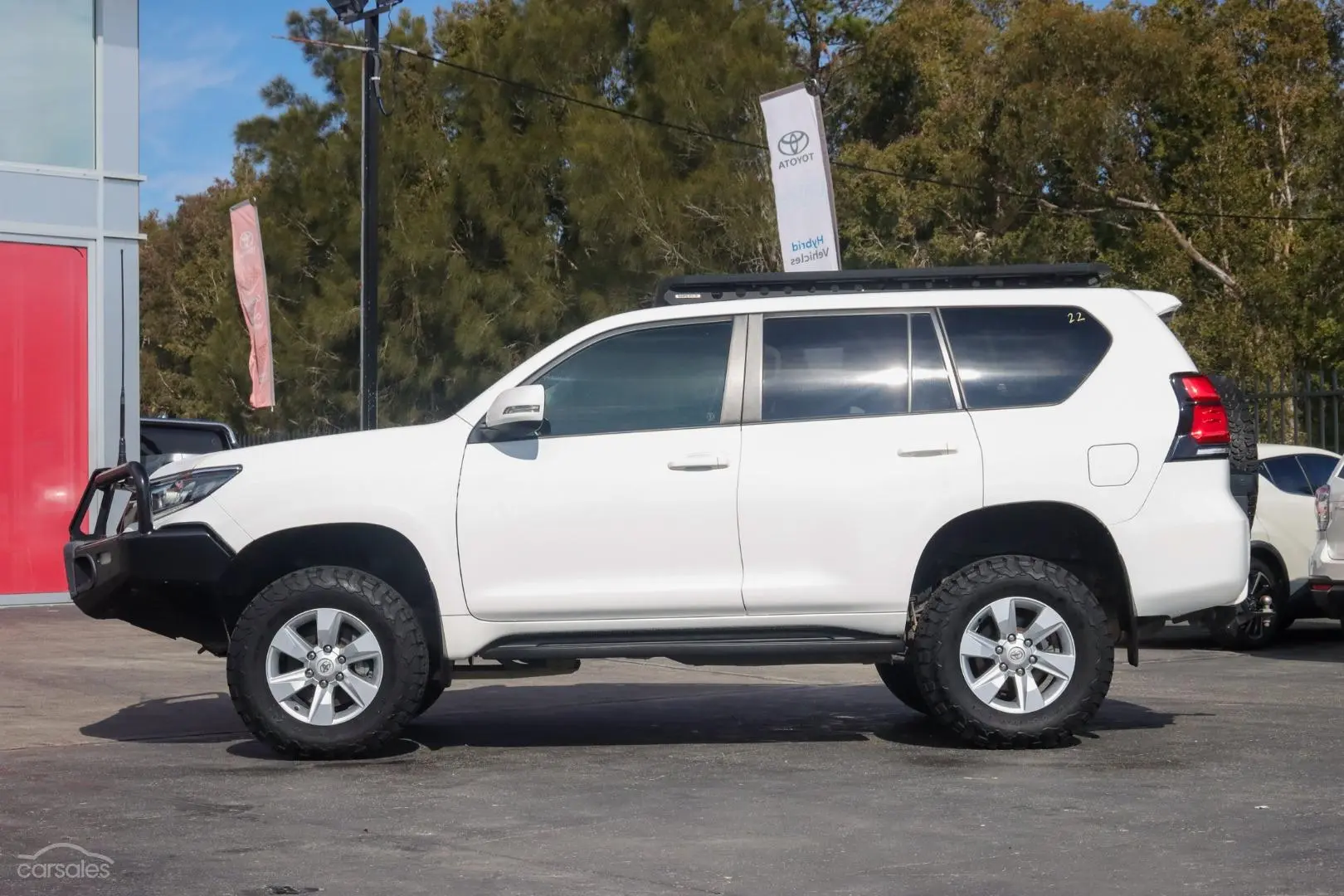 2019 Toyota Landcruiser Prado Gallery Image 3