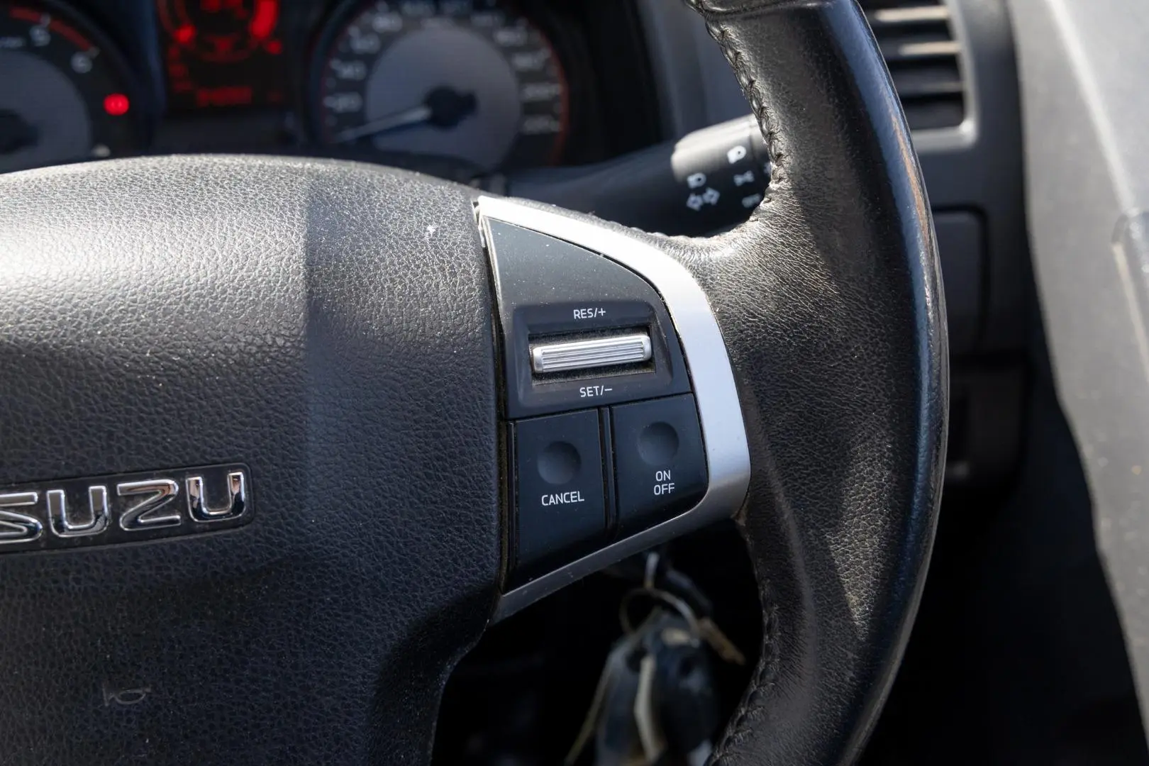 2019 Isuzu D-MAX Gallery Image 12