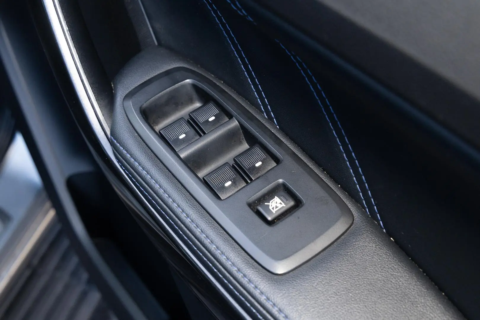 2020 Ford Everest Gallery Image 18