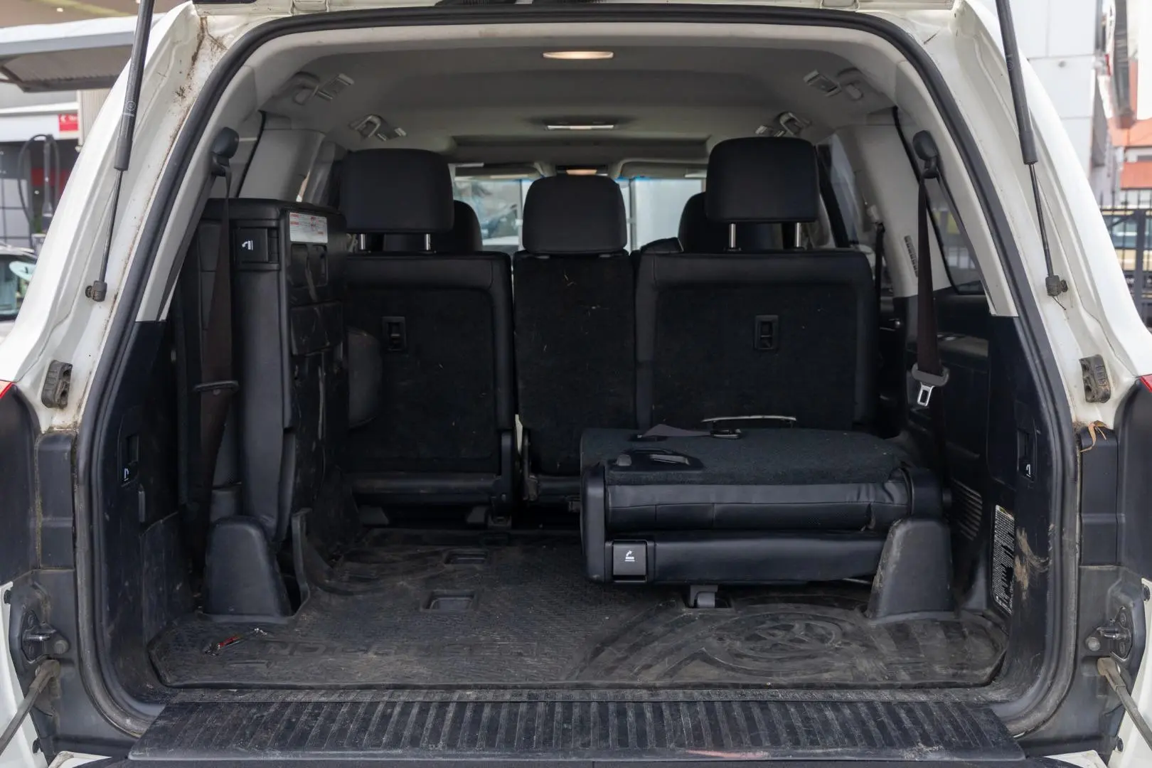 2019 Toyota Landcruiser Gallery Image 19