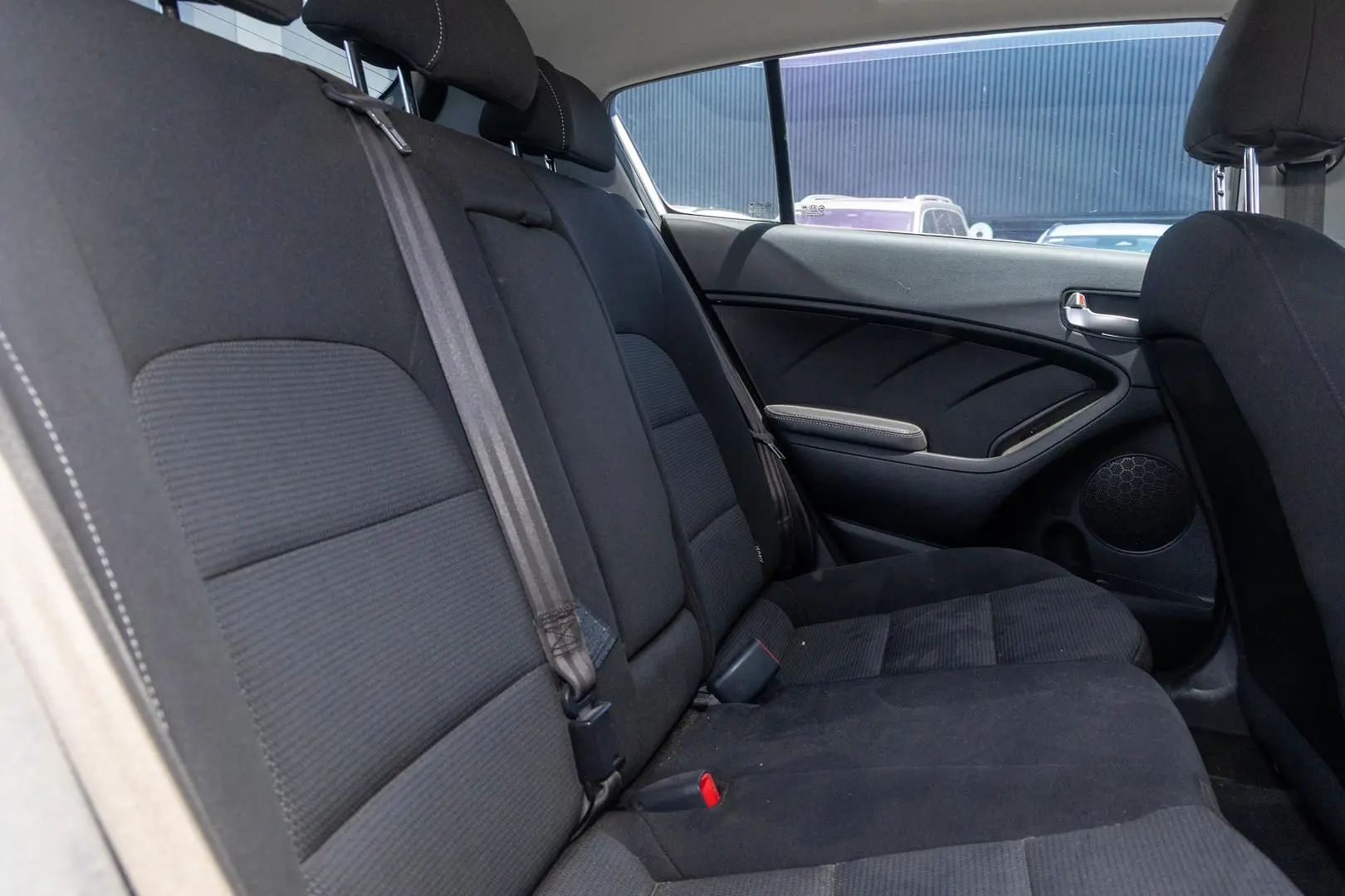 2017 Kia Cerato Gallery Image 9