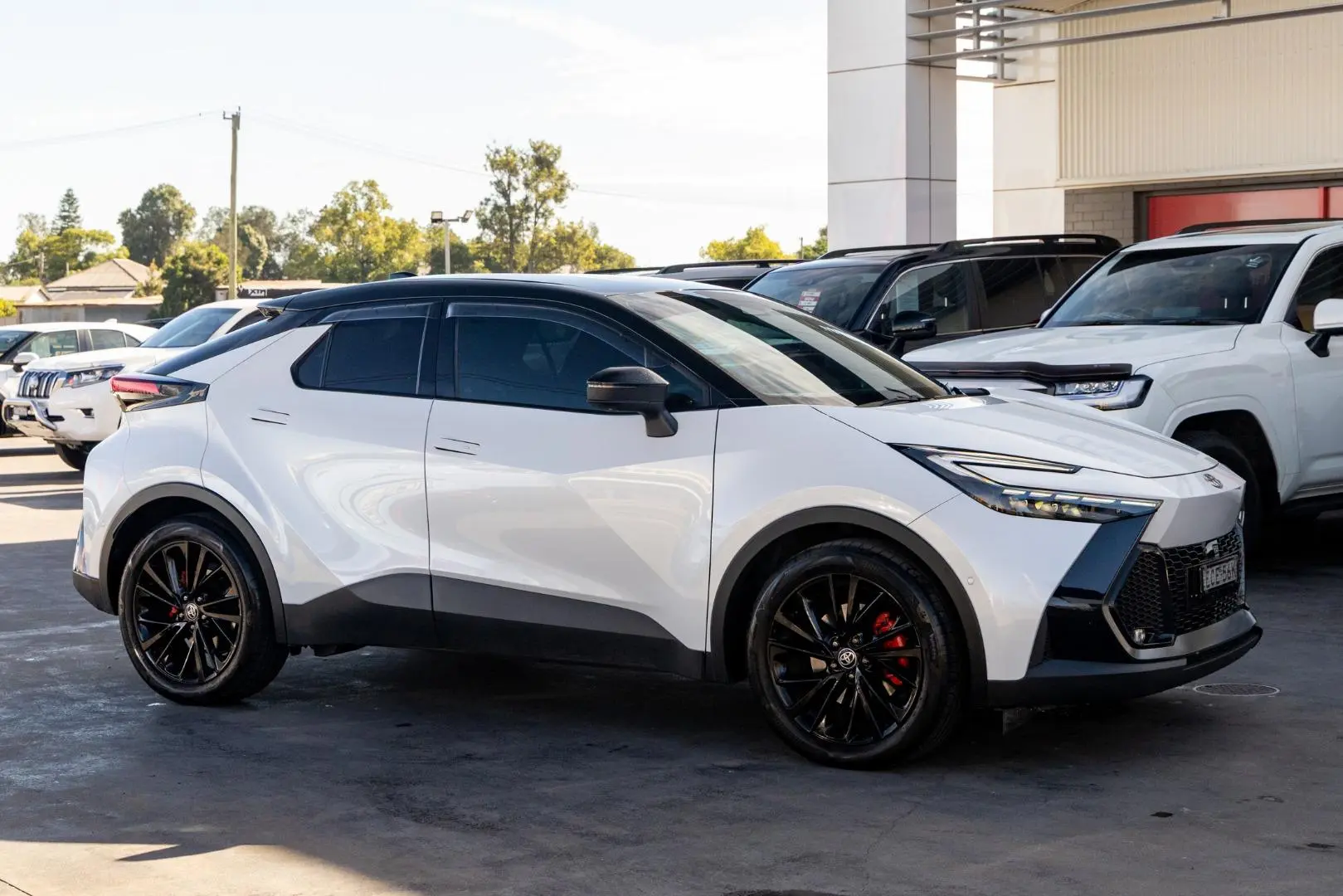 2024 Toyota C-HR Gallery Image 3