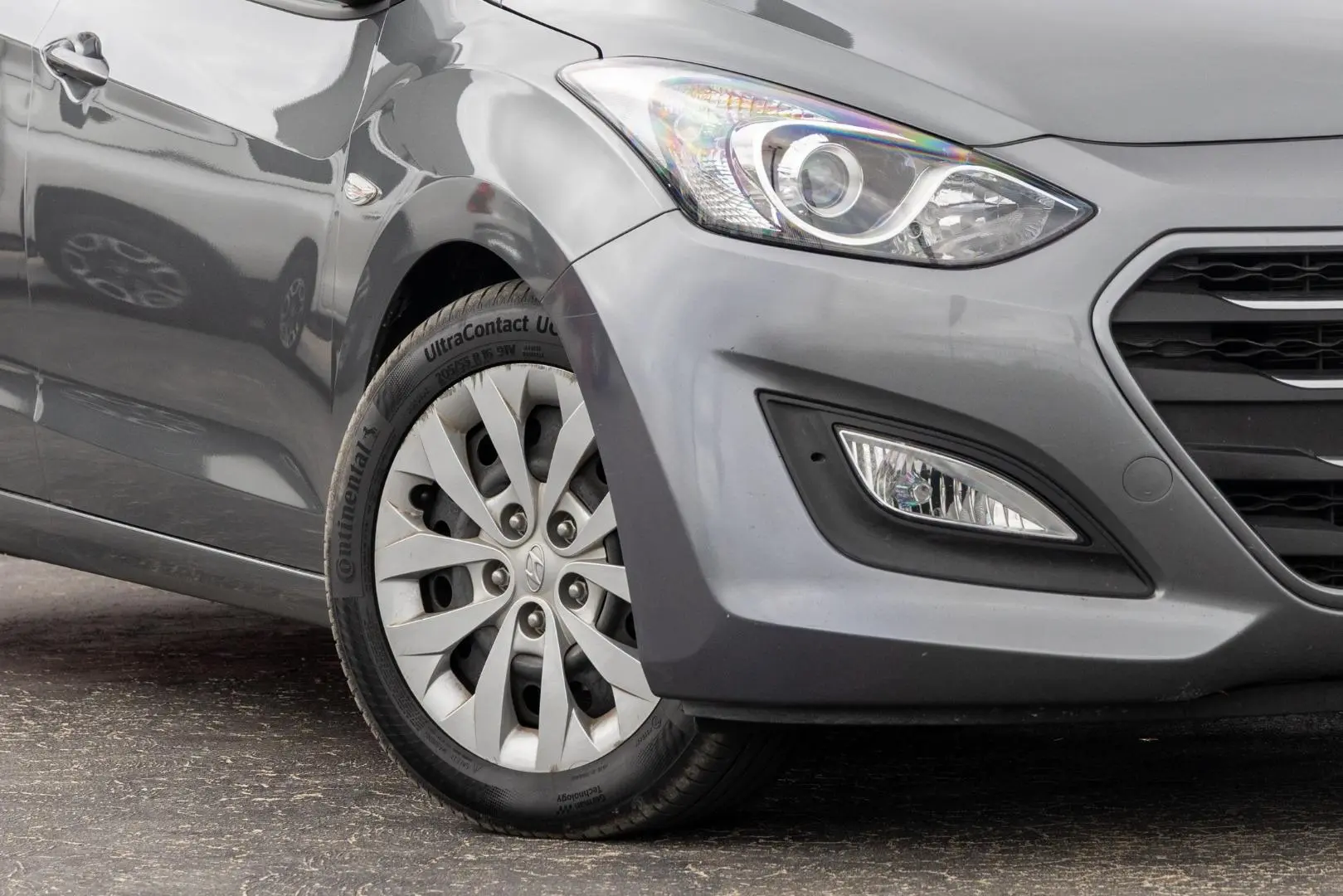 2016 Hyundai i30 Gallery Image 6