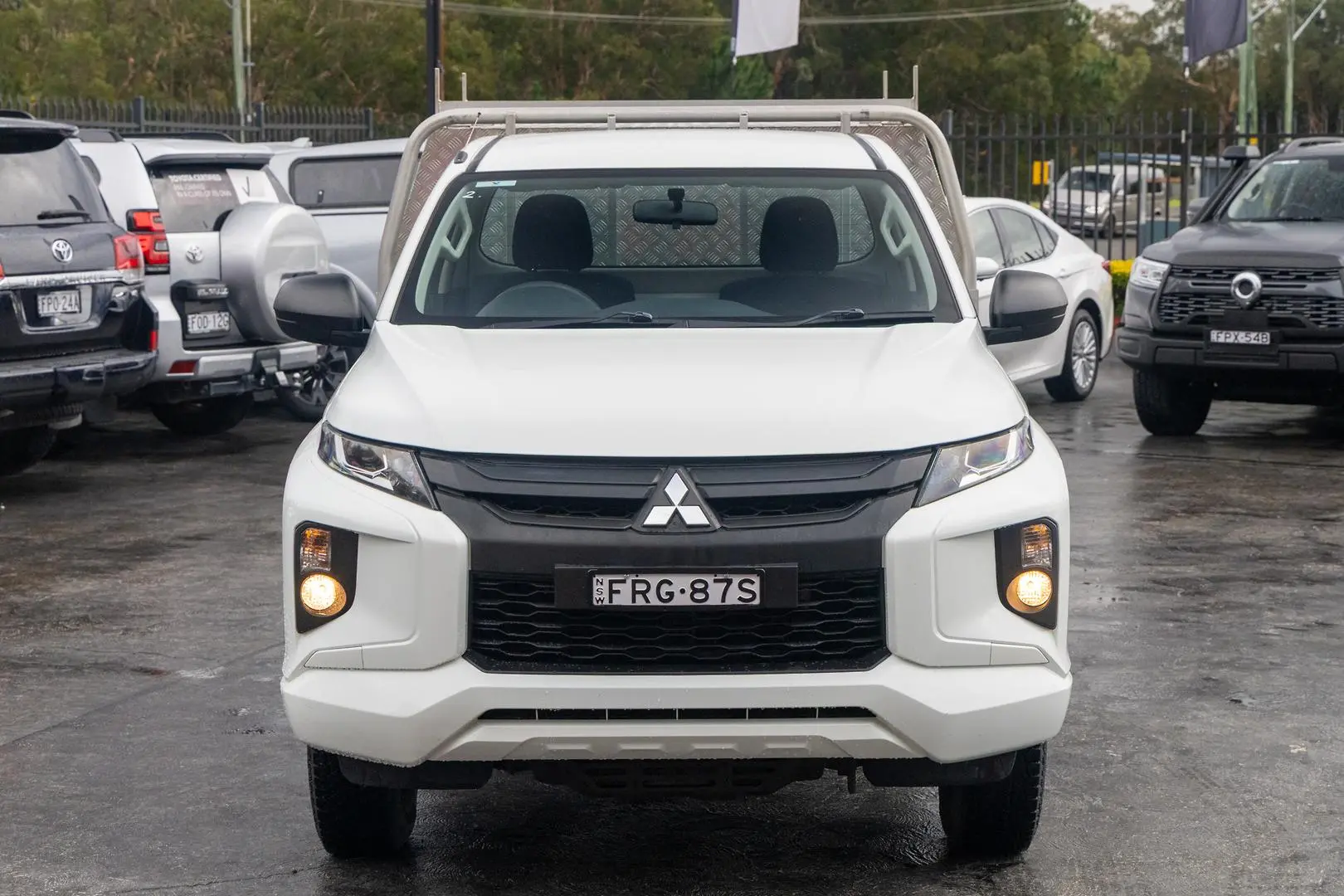 2018 Mitsubishi Triton Gallery Image 4