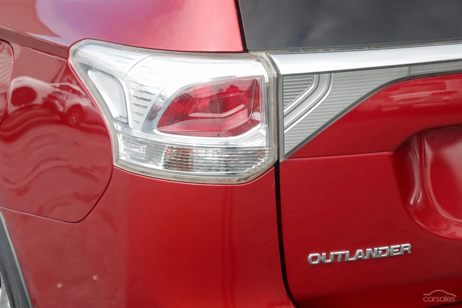 2014 Mitsubishi Outlander Image 20