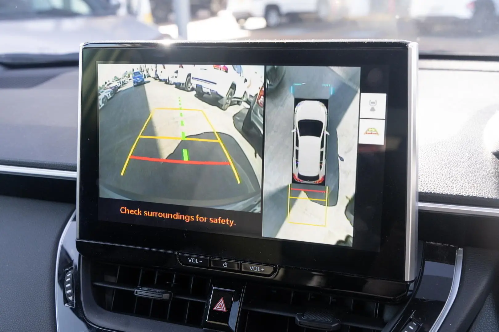 2023 Toyota Corolla Cross Gallery Image 15