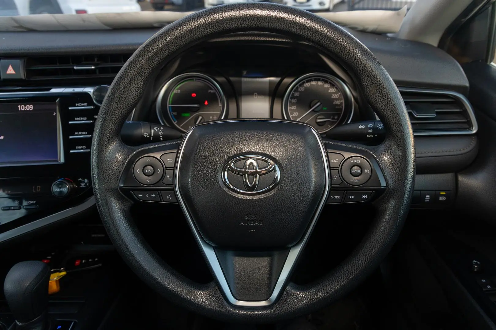 2020 Toyota Camry Gallery Image 8