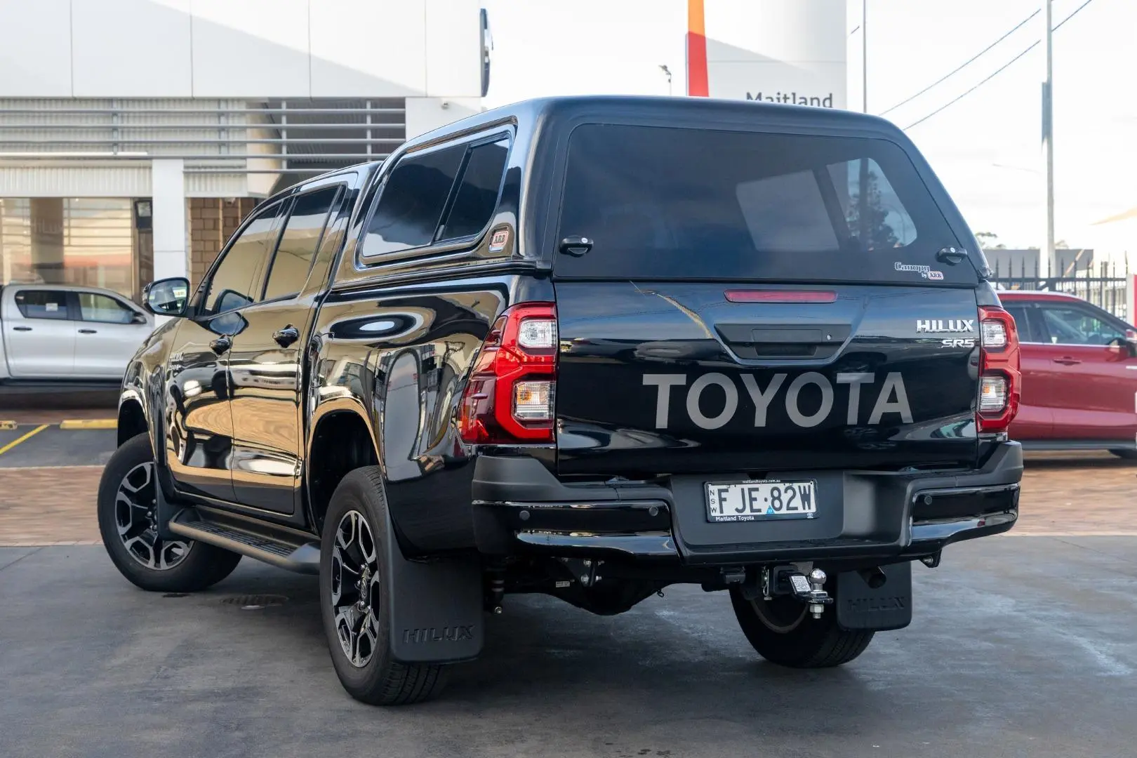 2024 Toyota Hilux Gallery Image 2