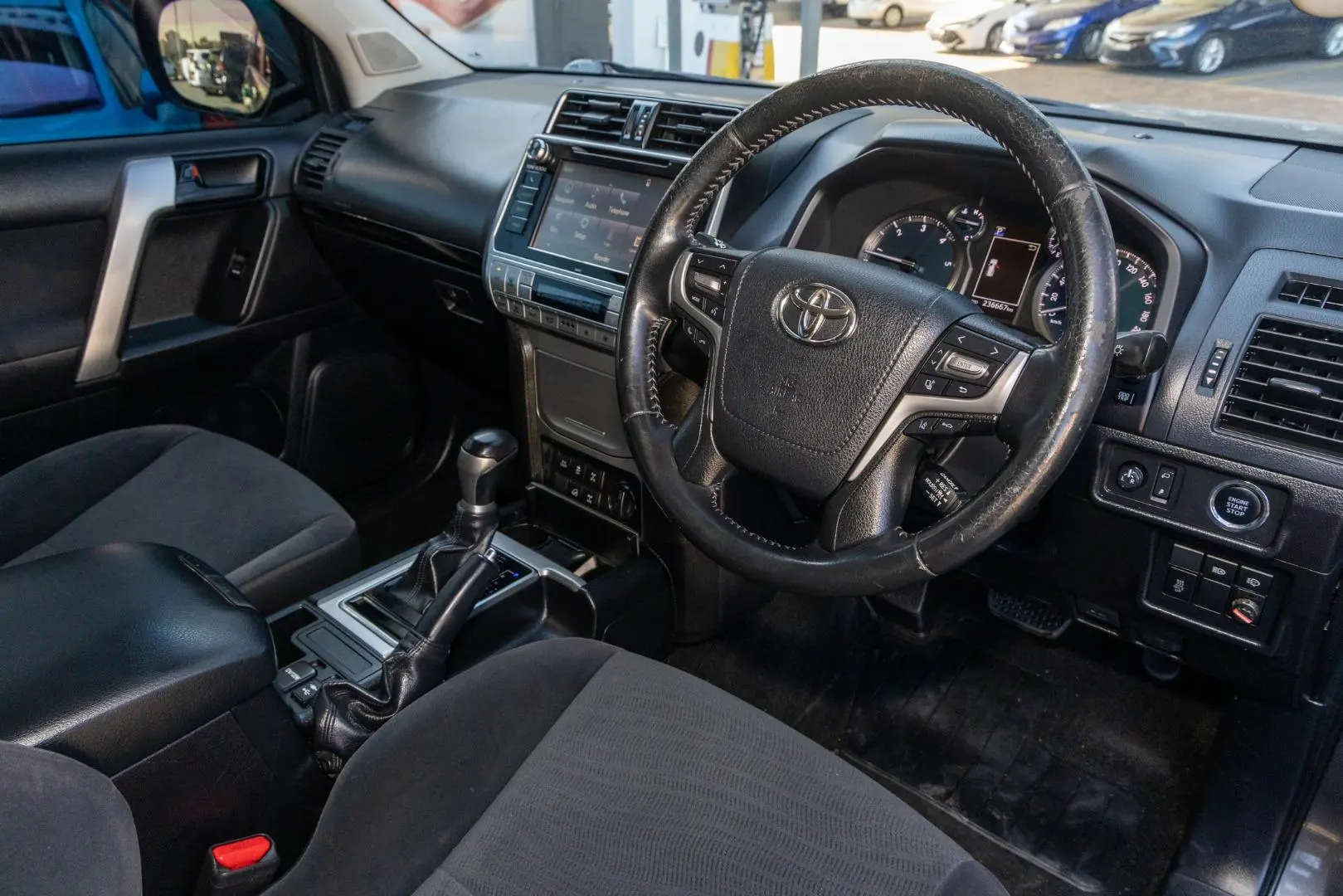 2020 Toyota Landcruiser Prado Gallery Image 7