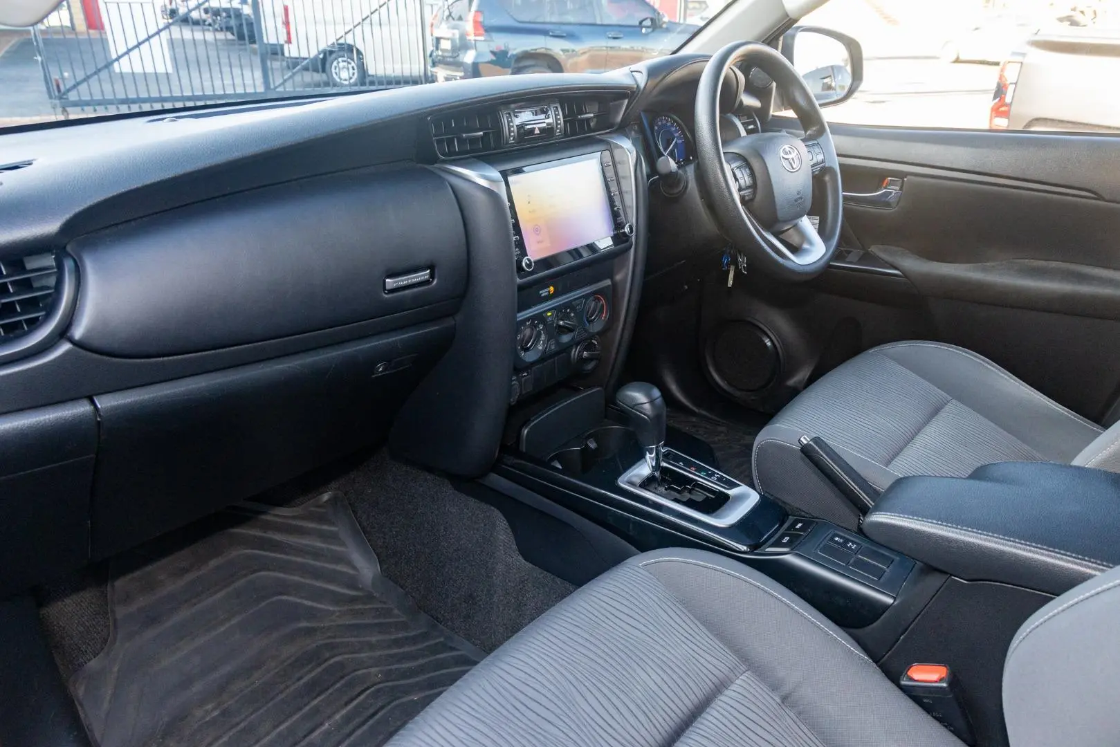 2021 Toyota Fortuner Gallery Image 8