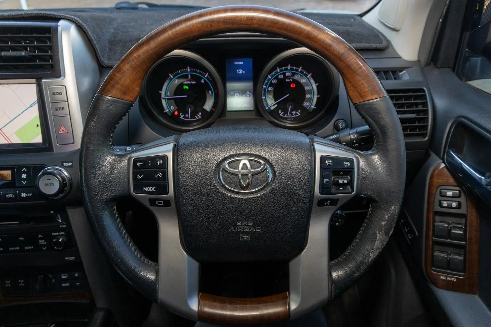 2011 Toyota Landcruiser Prado Gallery Image 10