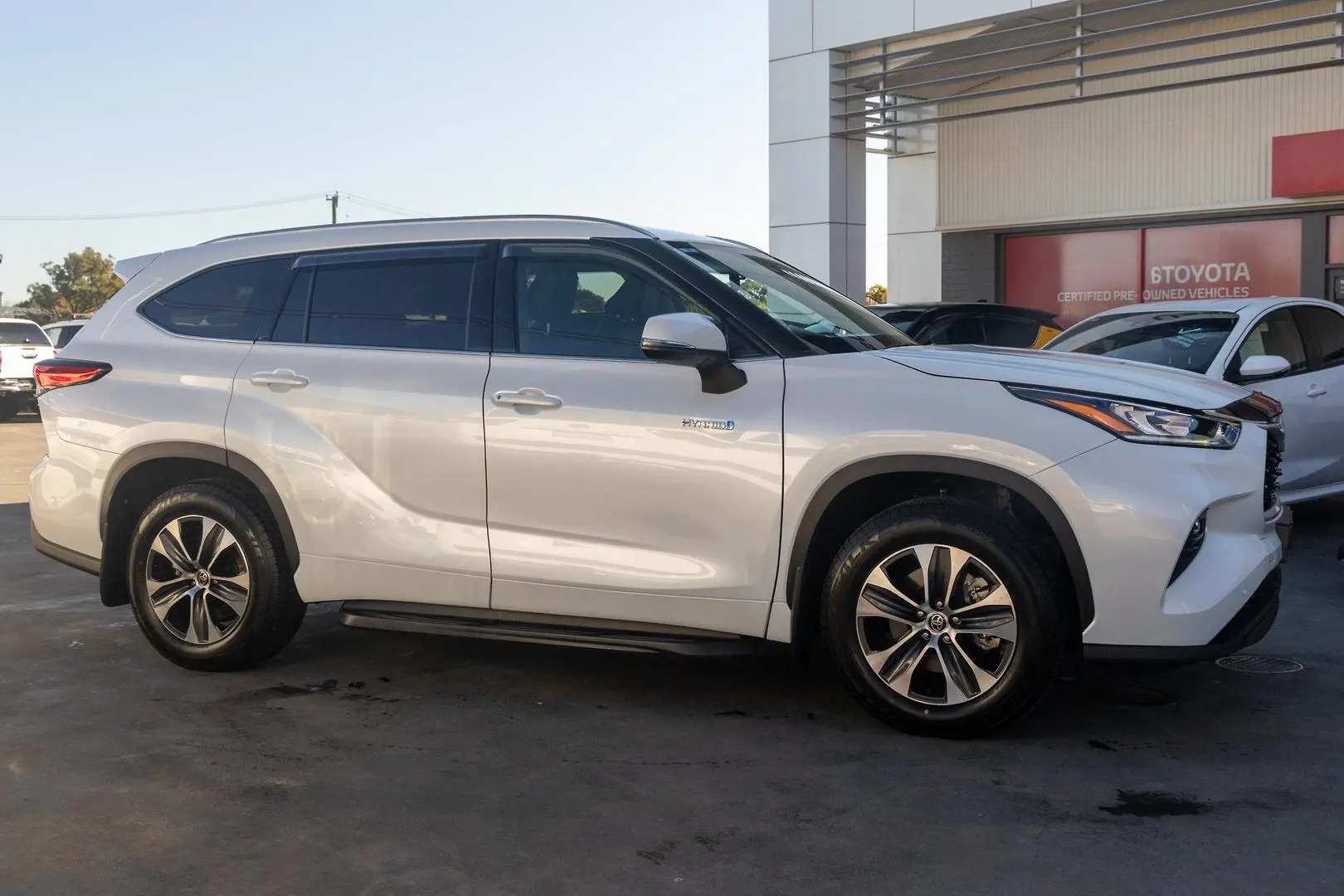 2022 Toyota Kluger Gallery Image 3