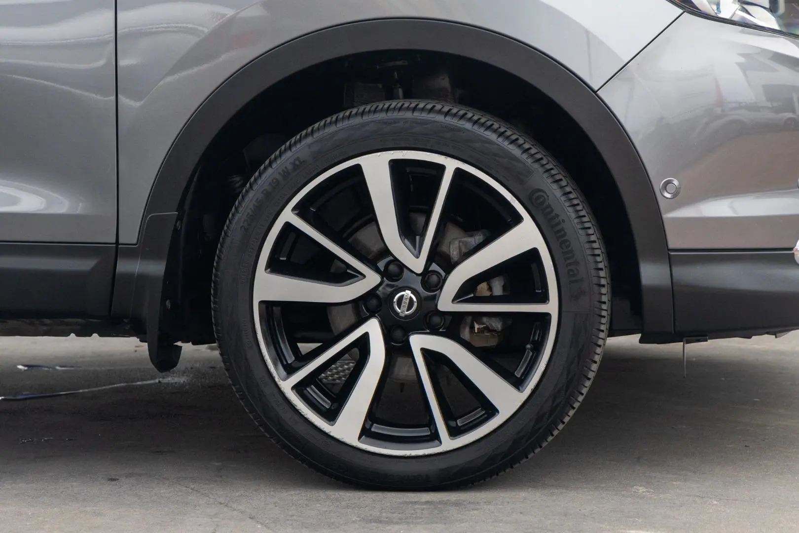 2016 Nissan QASHQAI Gallery Image 23