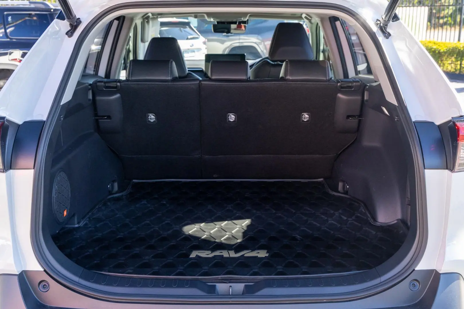 2023 Toyota RAV4 Gallery Image 20