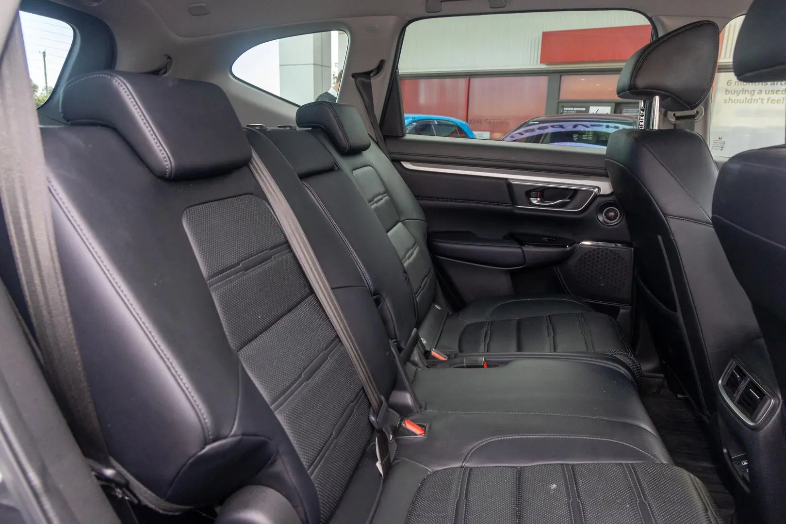 2019 Honda CR-V Gallery Image 9