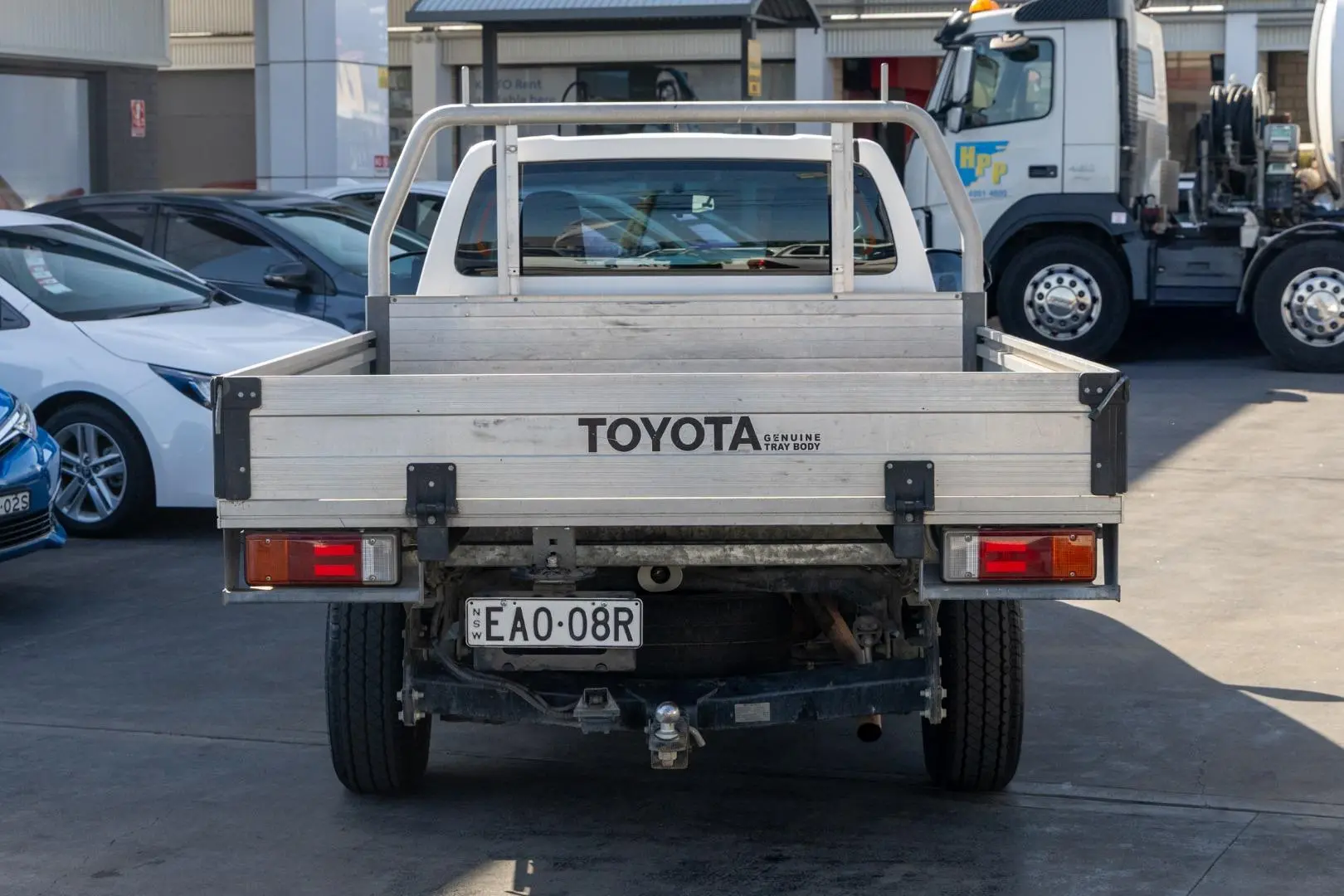 2019 Toyota Hilux Gallery Image 5