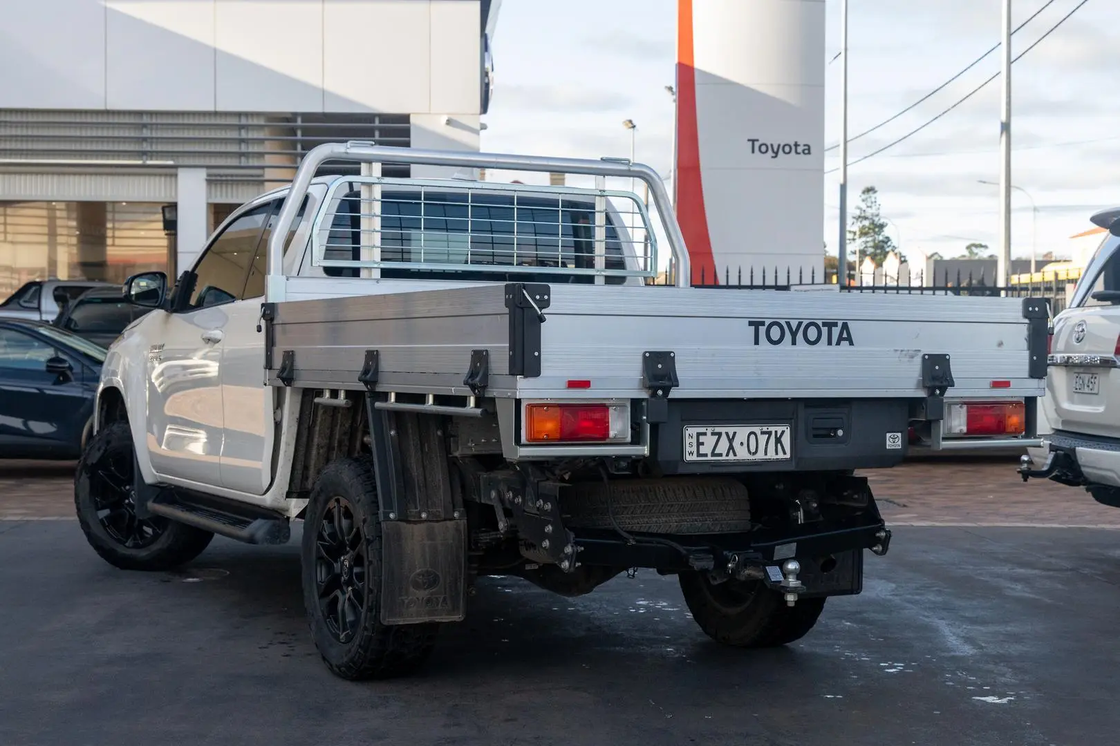 2023 Toyota Hilux Gallery Image 2