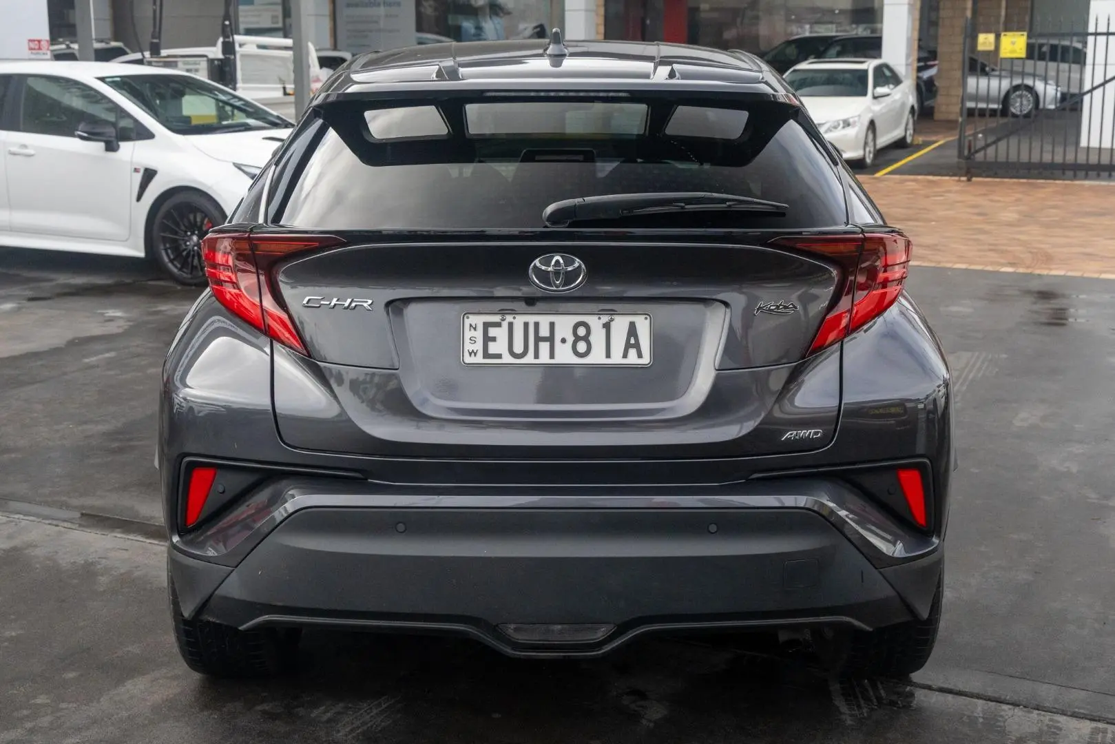 2022 Toyota C-HR Gallery Image 5