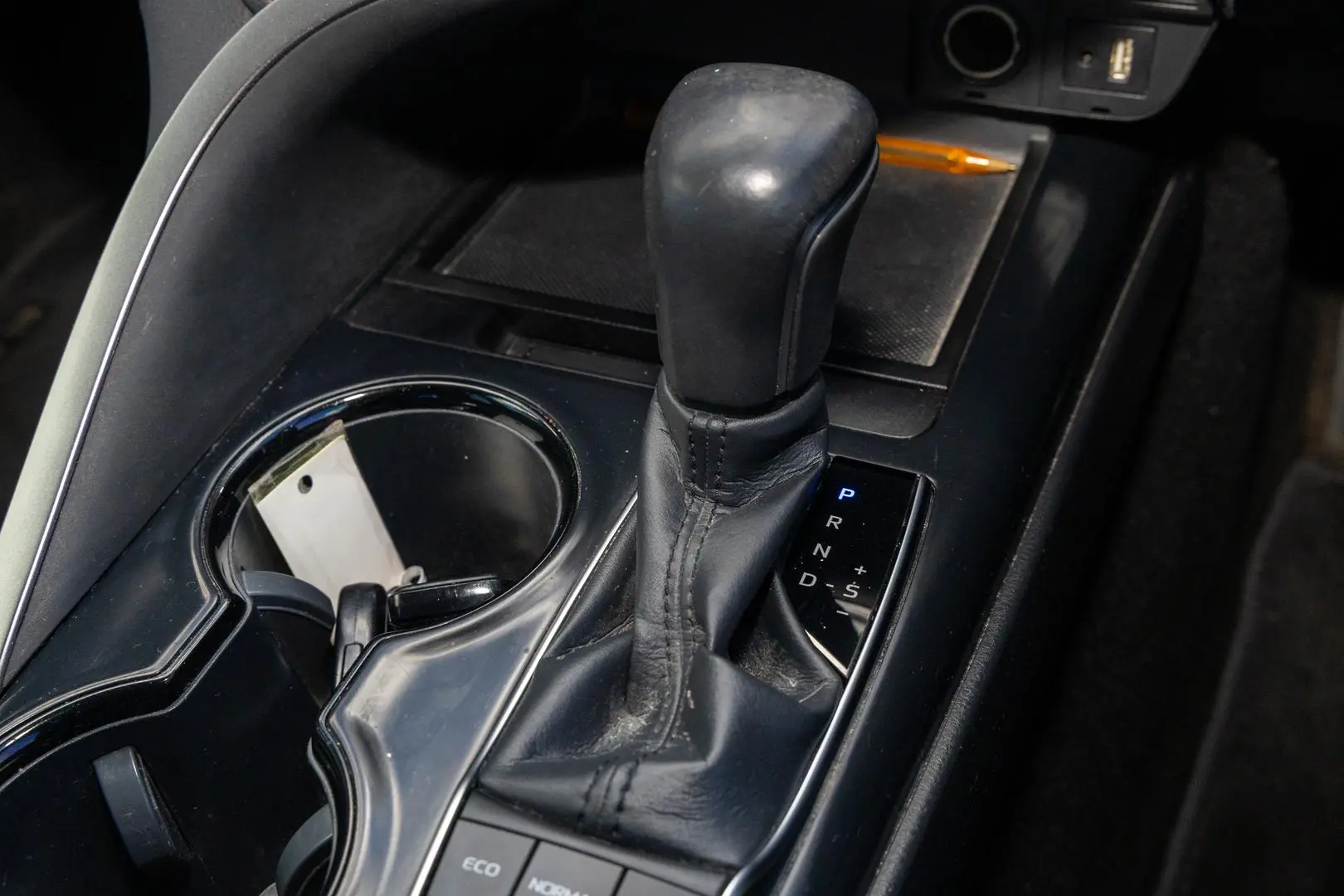 2018 Toyota Camry Gallery Image 17