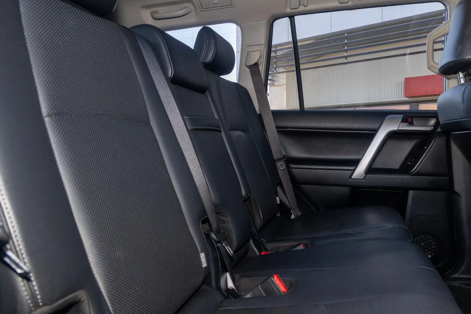 2020 Toyota Landcruiser Prado Gallery Image 9