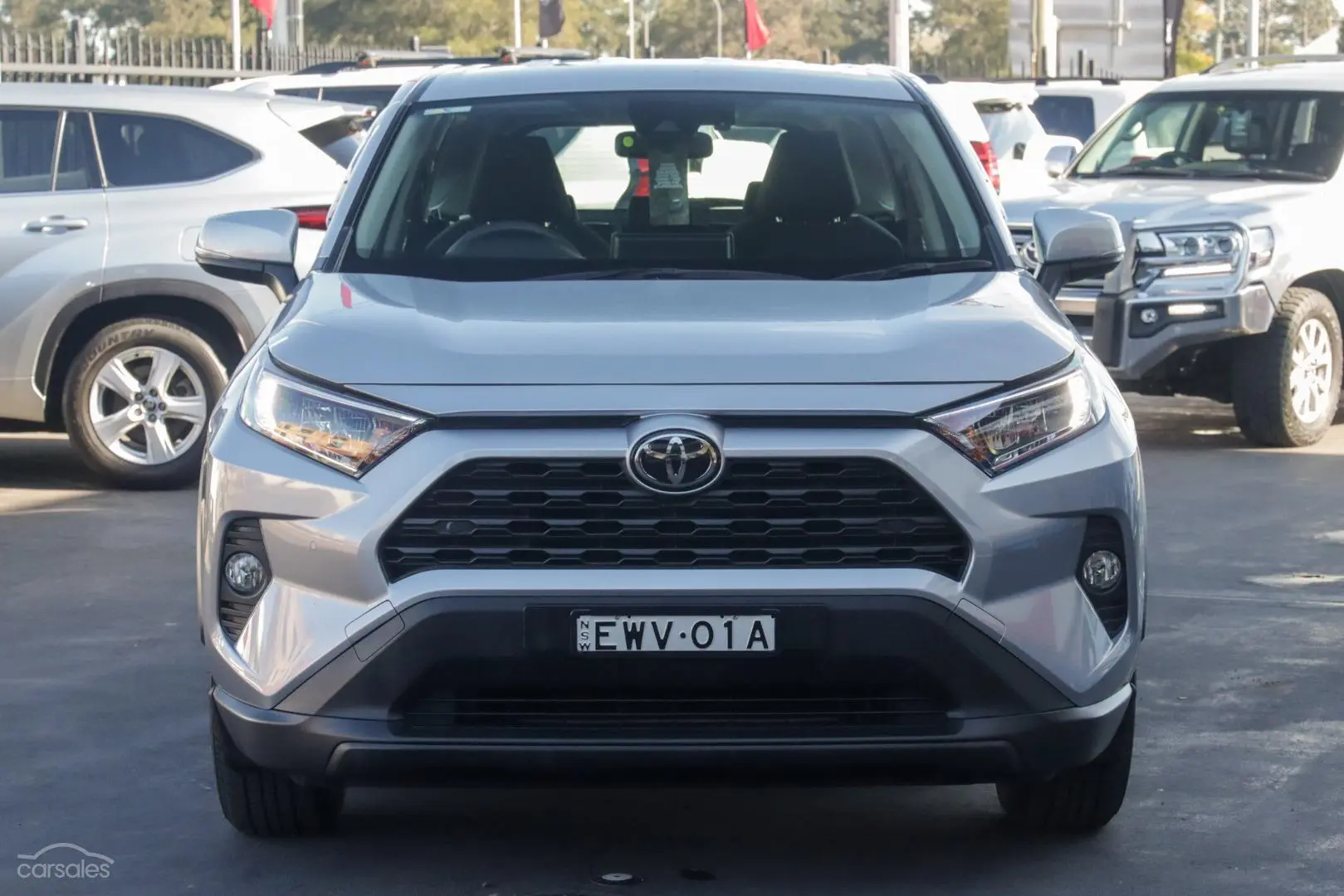 2019 Toyota RAV4 Image 4