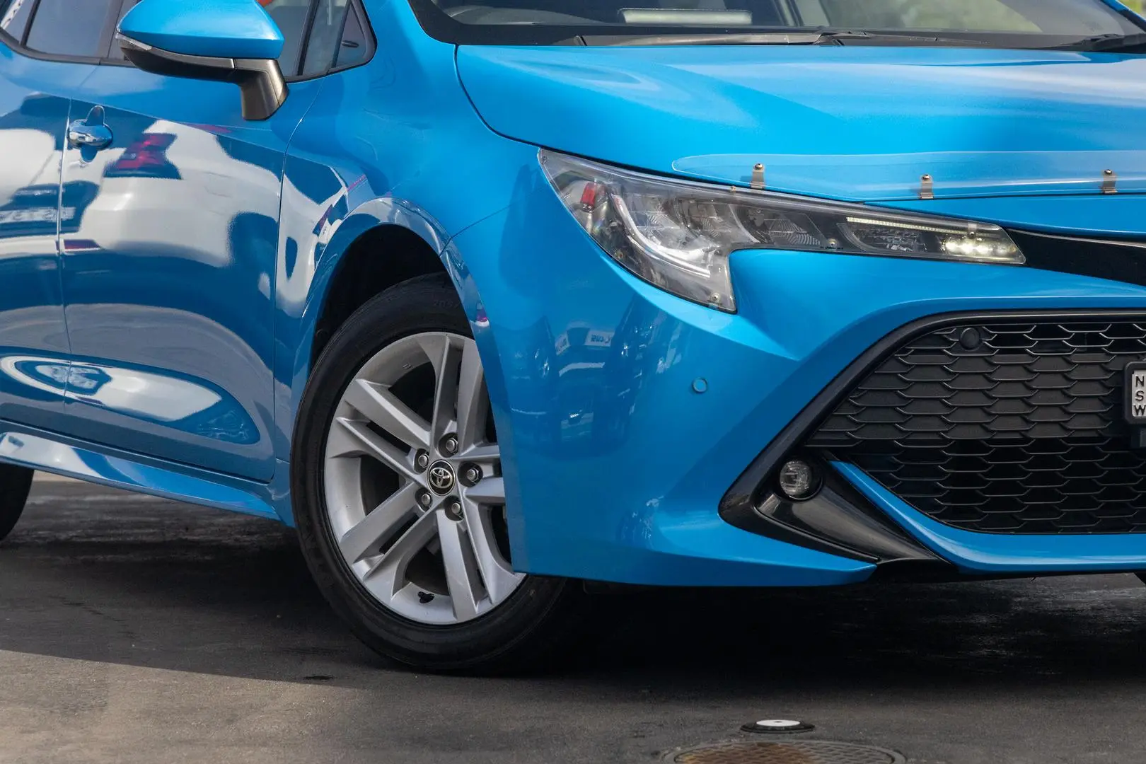 2019 Toyota Corolla Gallery Image 6