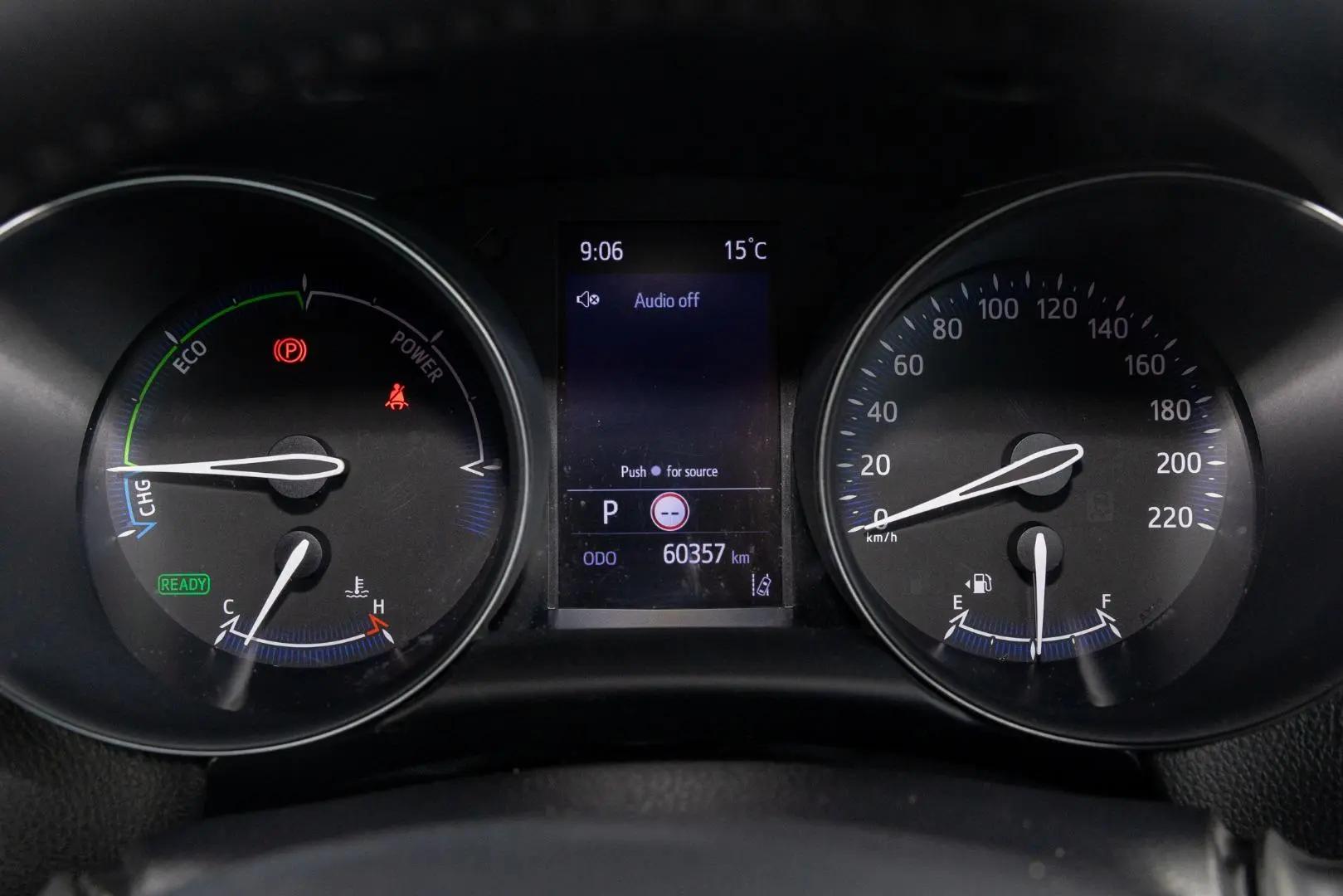2022 Toyota C-HR Gallery Image 13