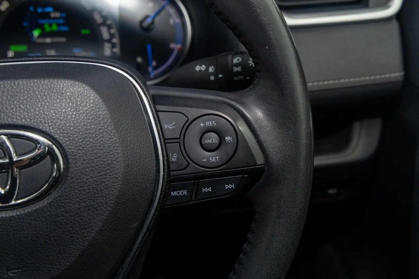 2024 Toyota RAV4 Gallery Image 12