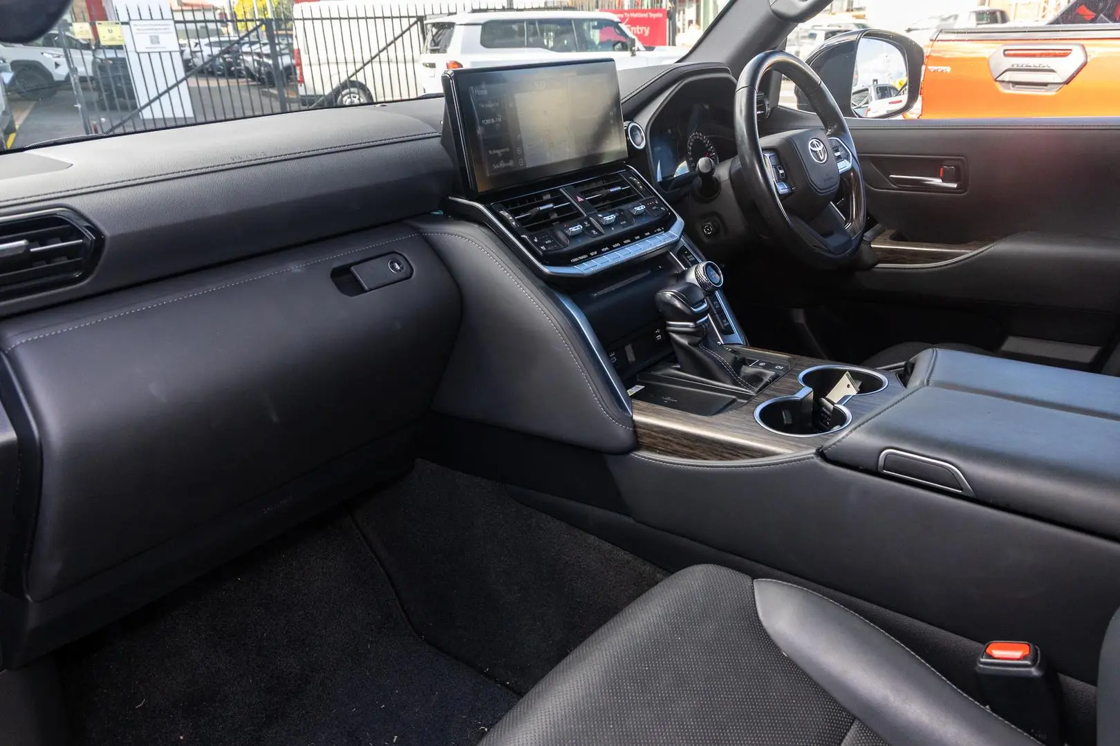 2022 Toyota Landcruiser Gallery Image 8