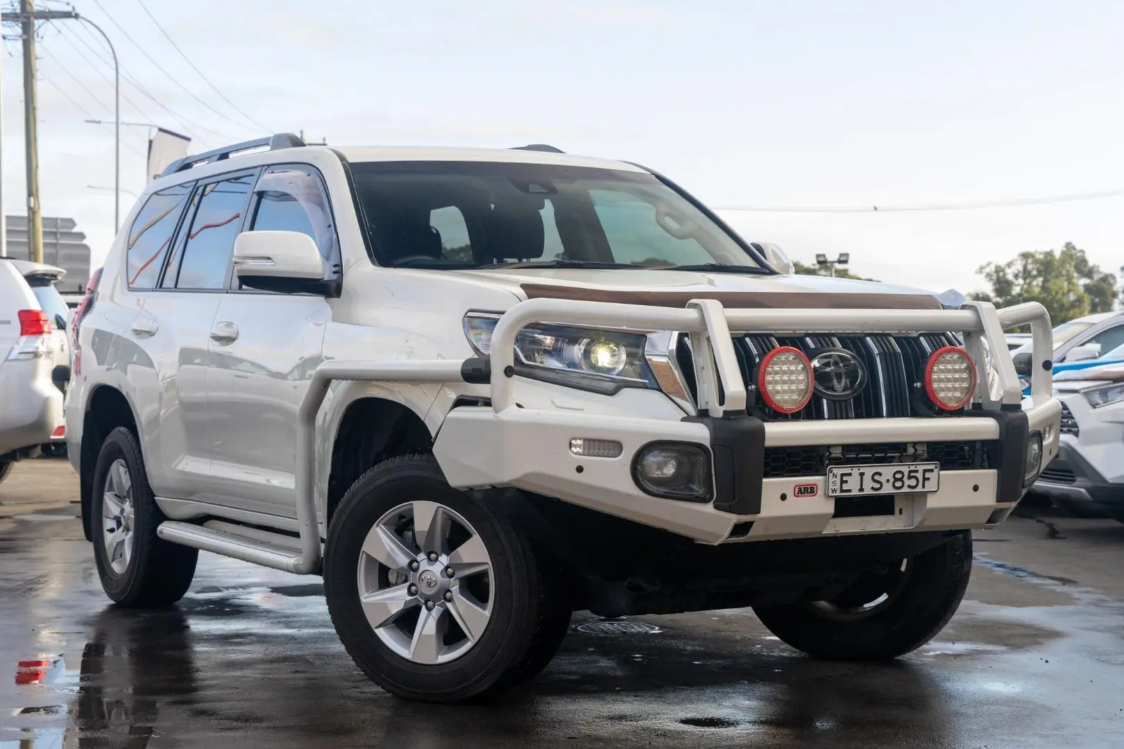 2020 Toyota Landcruiser Prado Gallery Image 1