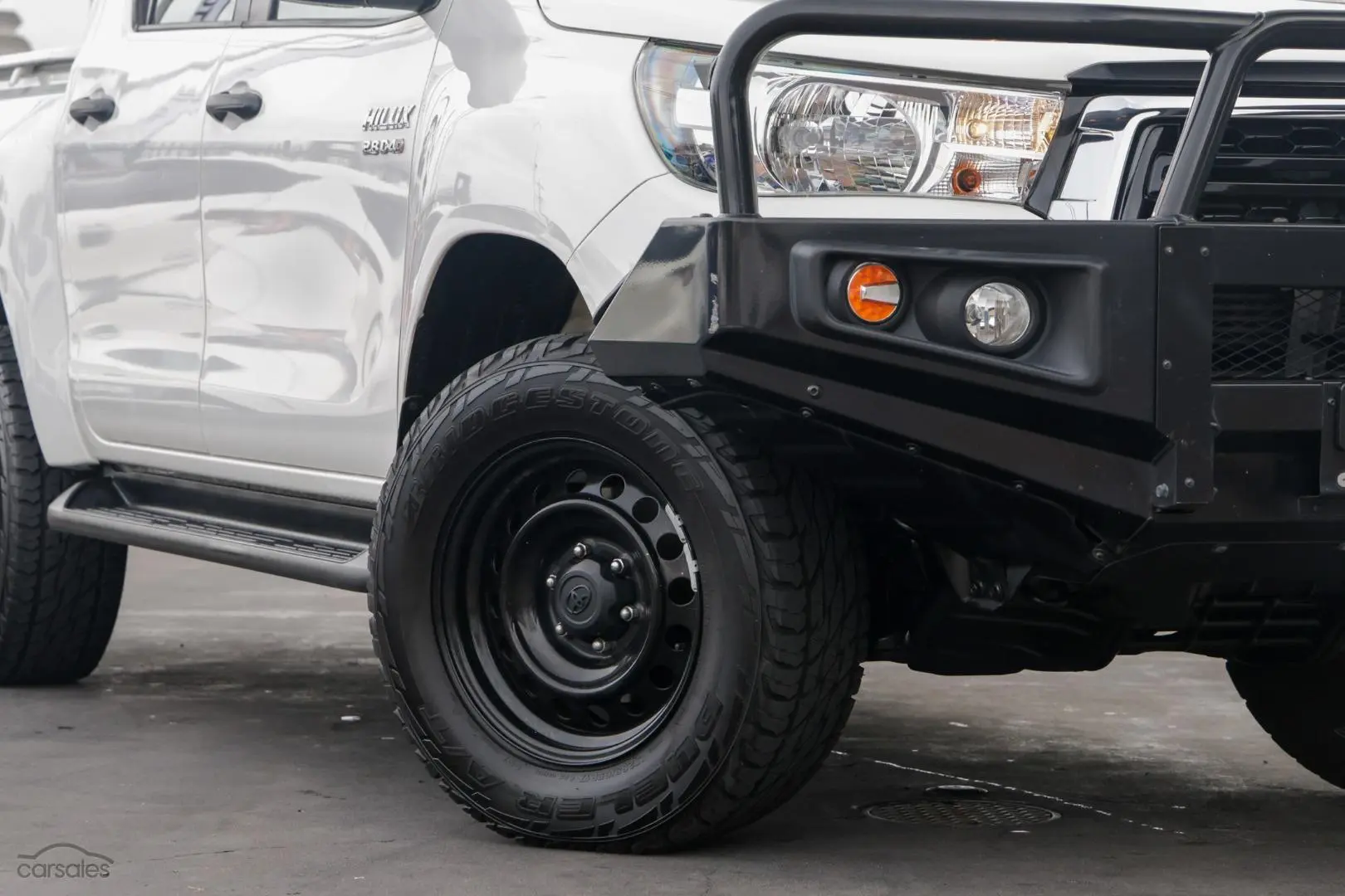 2019 Toyota Hilux Image 6