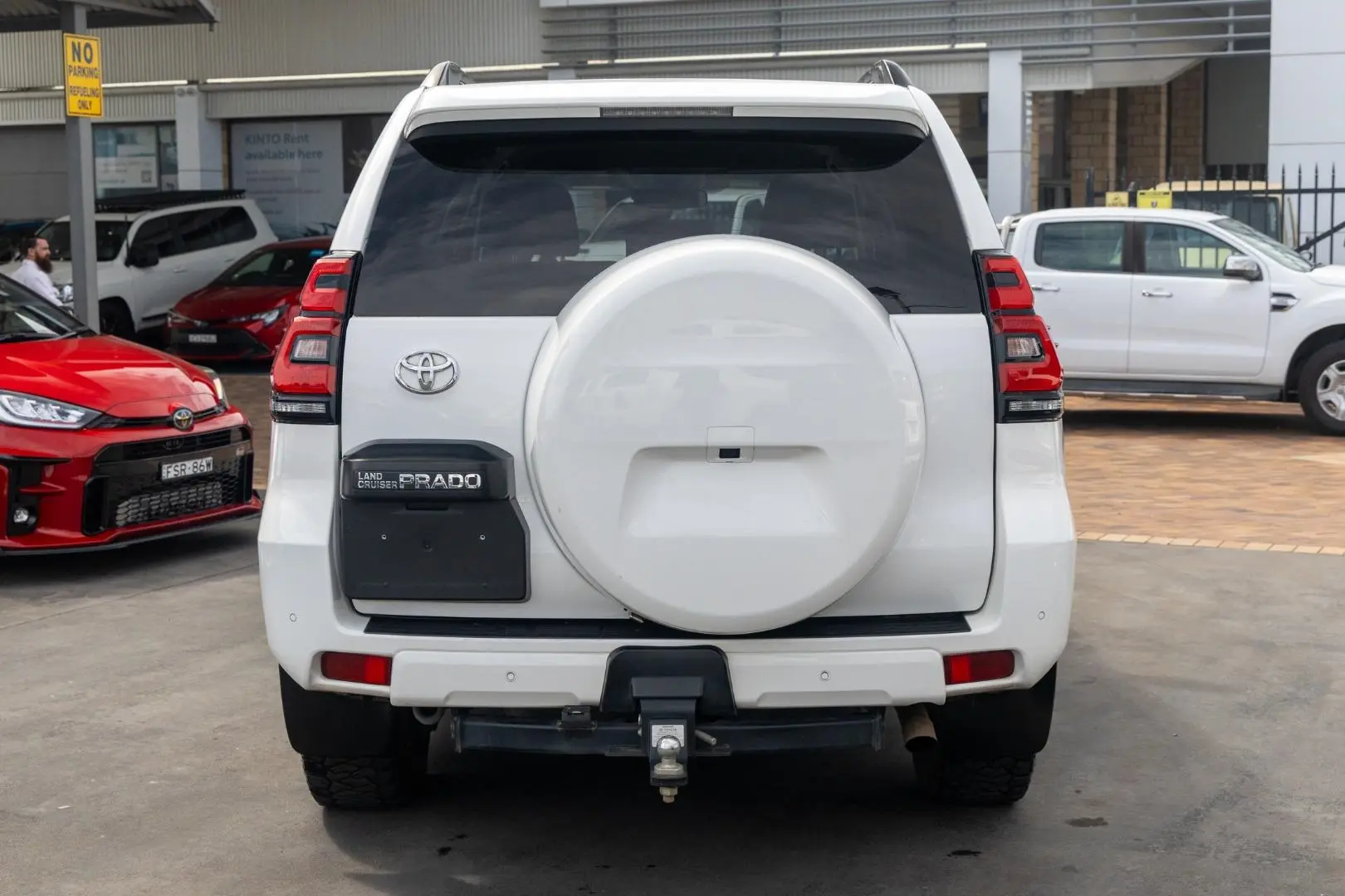 2022 Toyota Landcruiser Prado Gallery Image 5