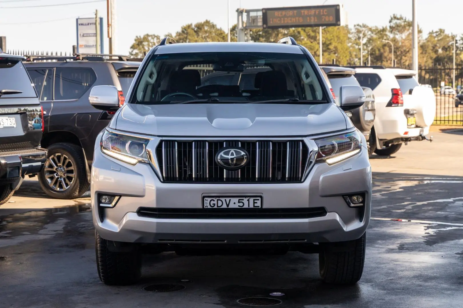 2018 Toyota Landcruiser Prado Gallery Image 4