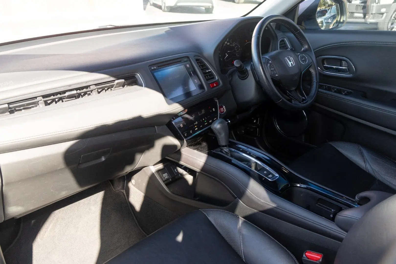 2016 Honda HR-V Gallery Image 8