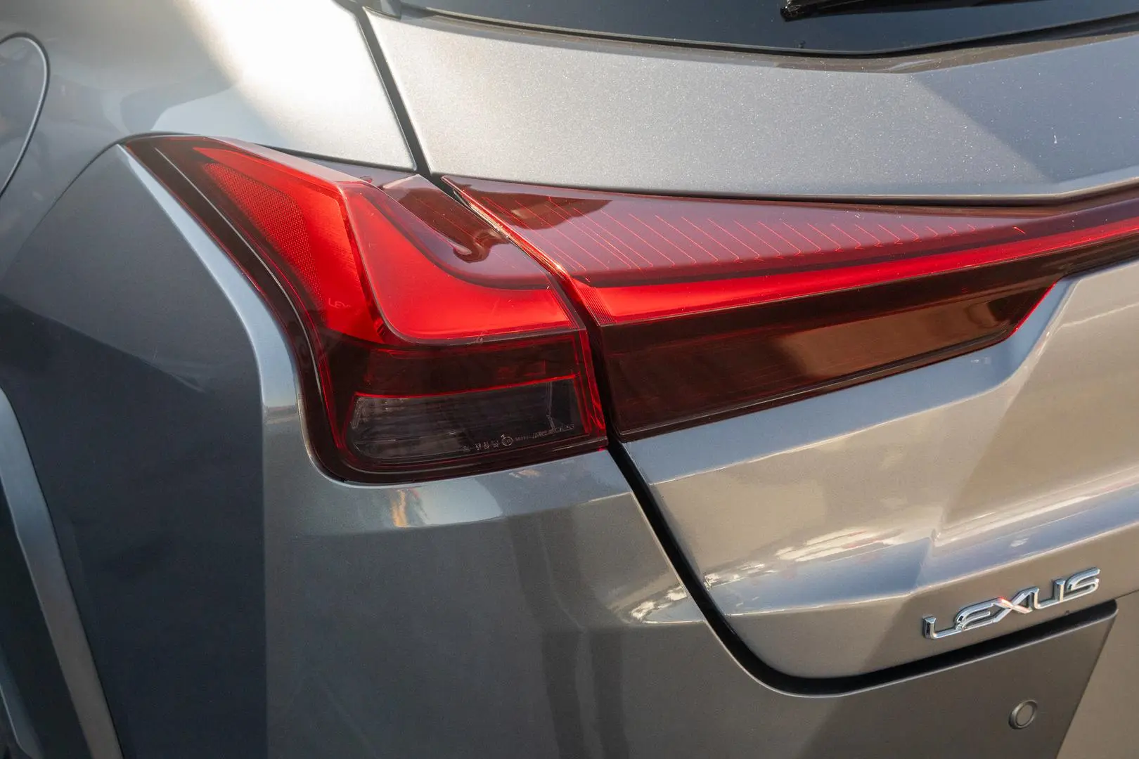 2020 Lexus UX Gallery Image 22
