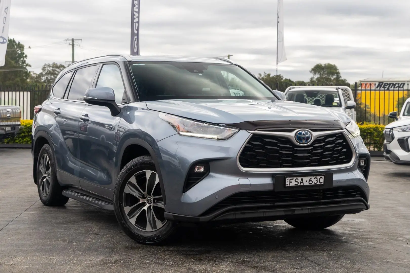 2021 Toyota Kluger Gallery Image 1