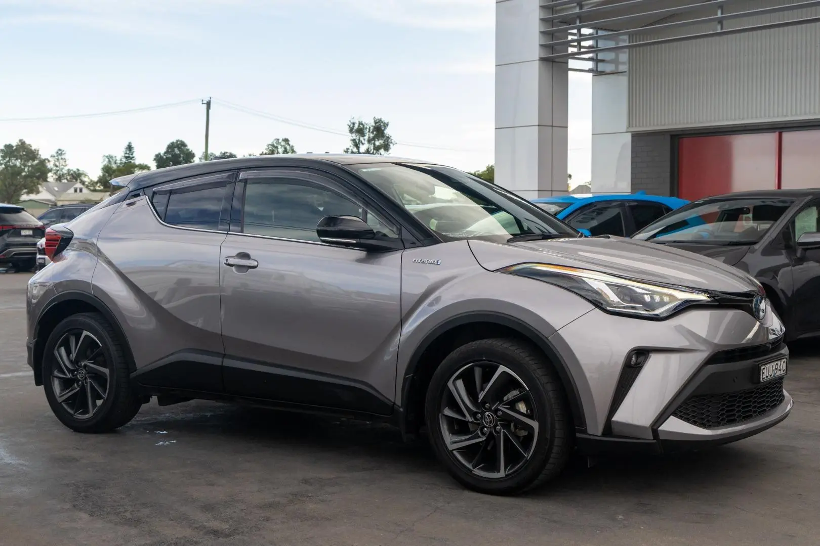 2022 Toyota C-HR Gallery Image 3