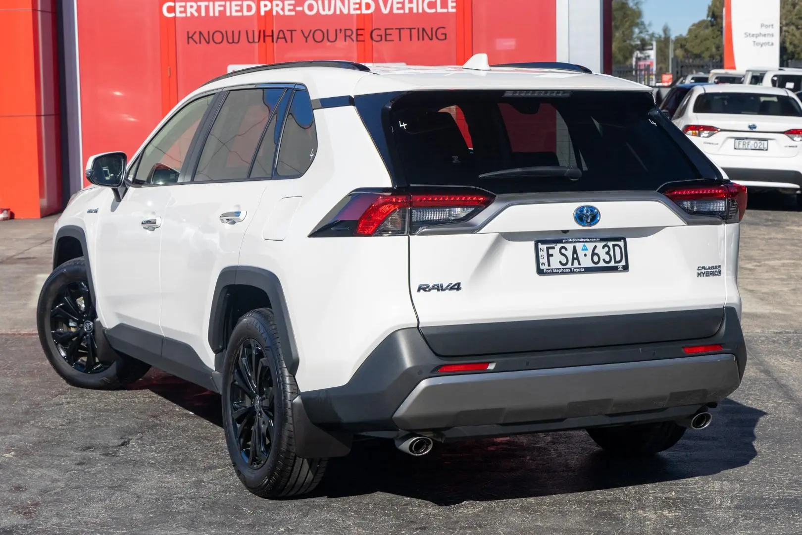 2024 Toyota RAV4 Gallery Image 2